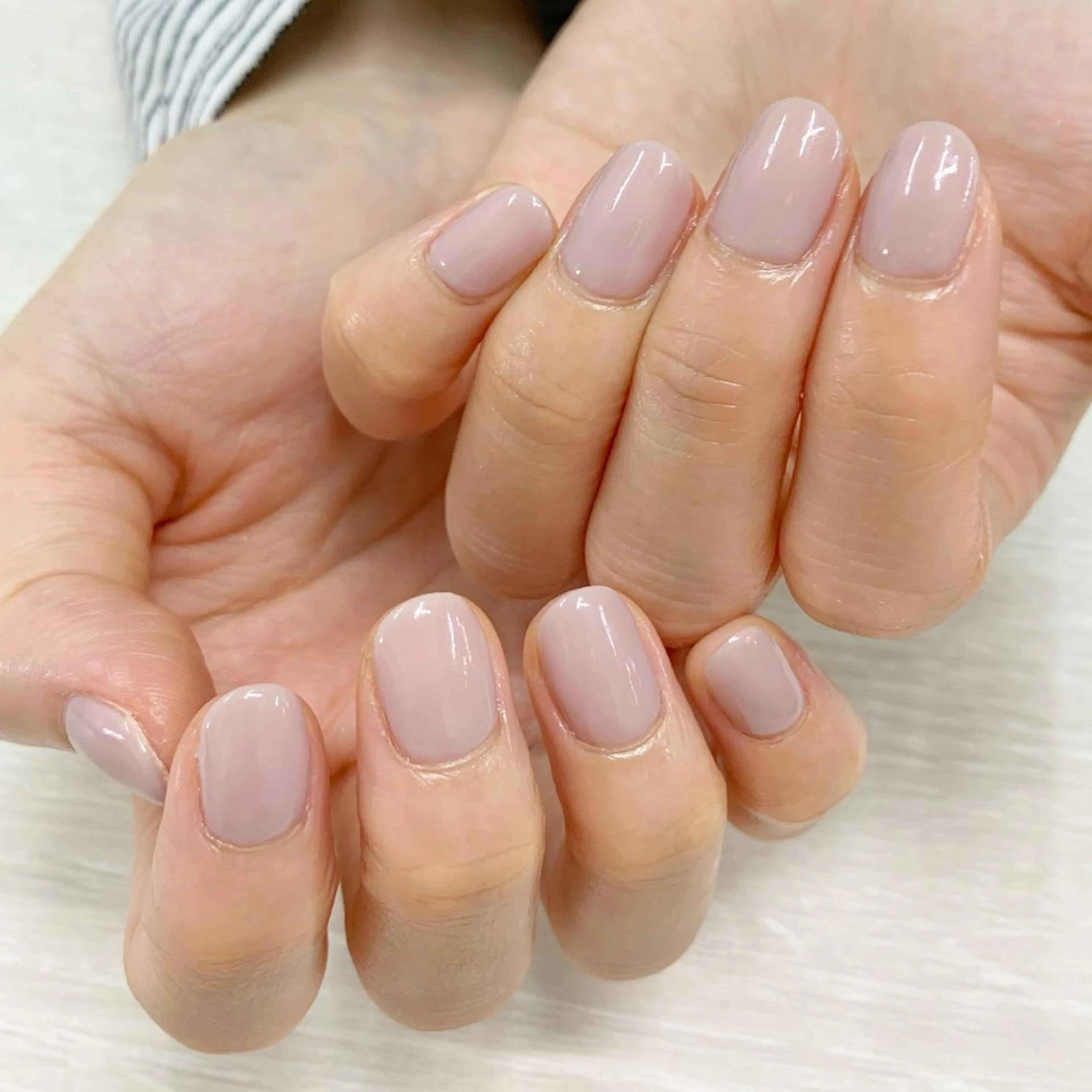 ネイル ジェルネイル ワンカラーネイル glossnail MIKIのネイルデザイン
