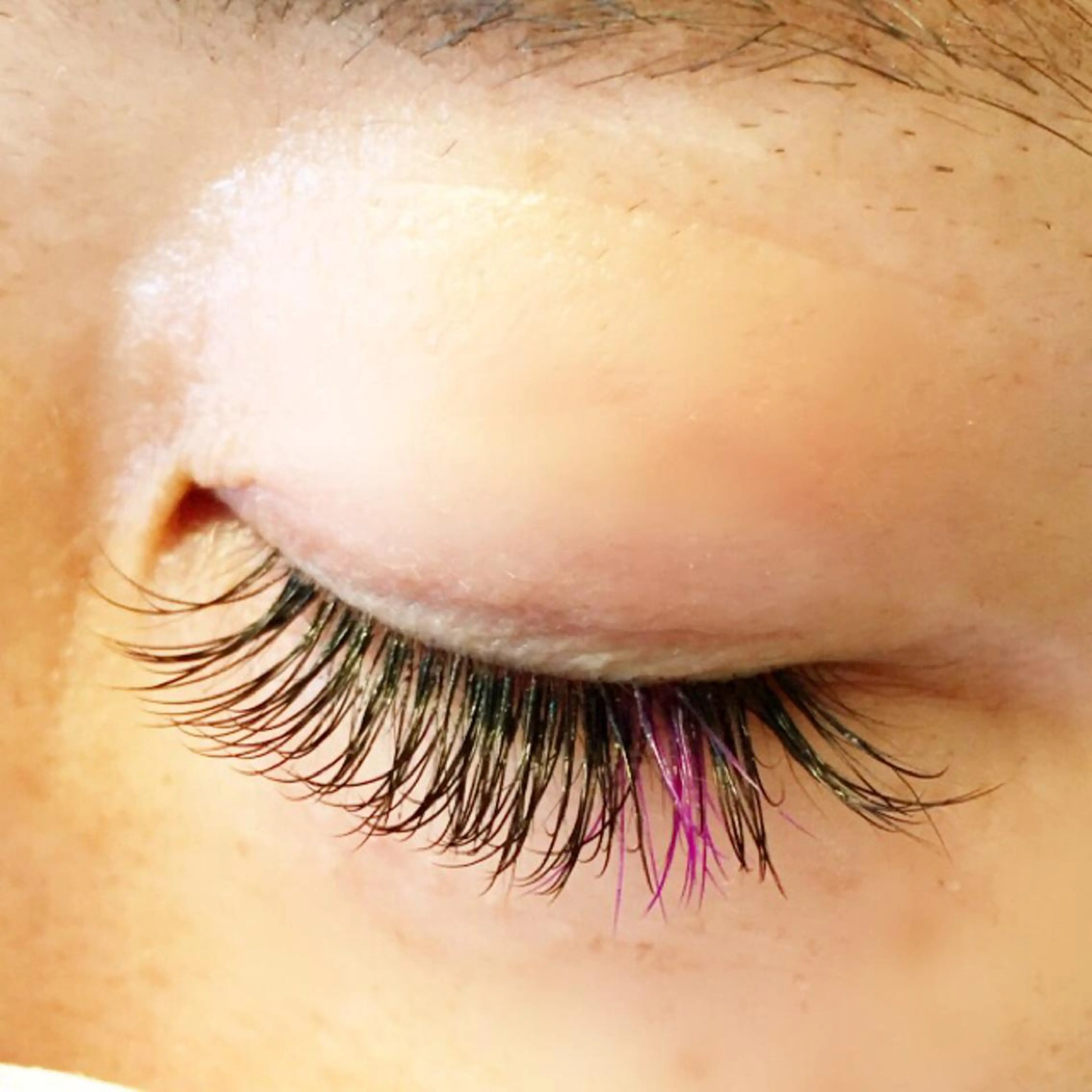 まつエク マツエク&まつ毛カールサロン　バタフライ・ラッシュ所属・下がりまつ毛たるみ 専門サロン妙蓮寺駅のマツエク・マツパデザイン