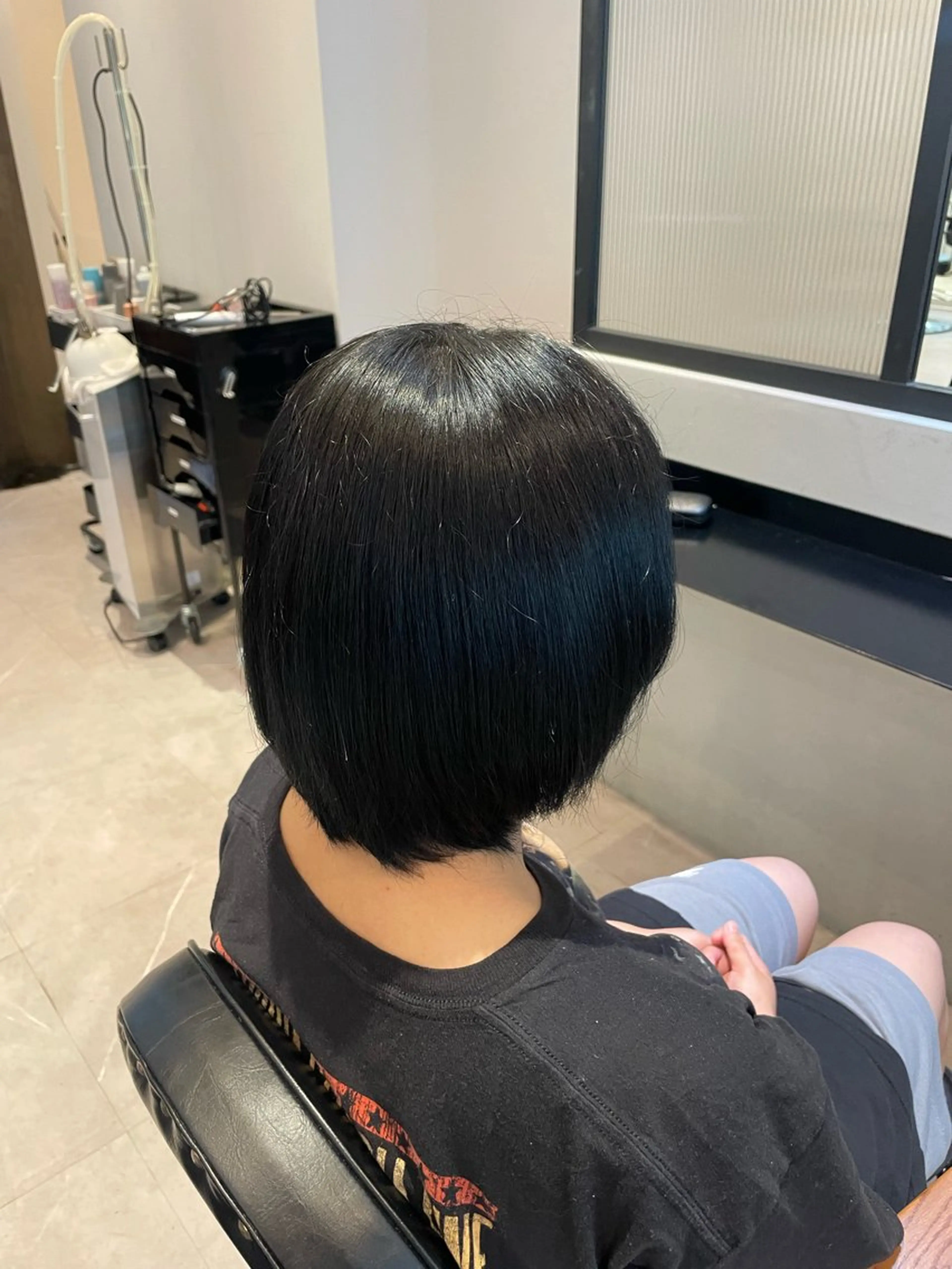 カラー 黒髪 オリーブカラー🫒/ 透明感カラー/みゆのヘアスタイル