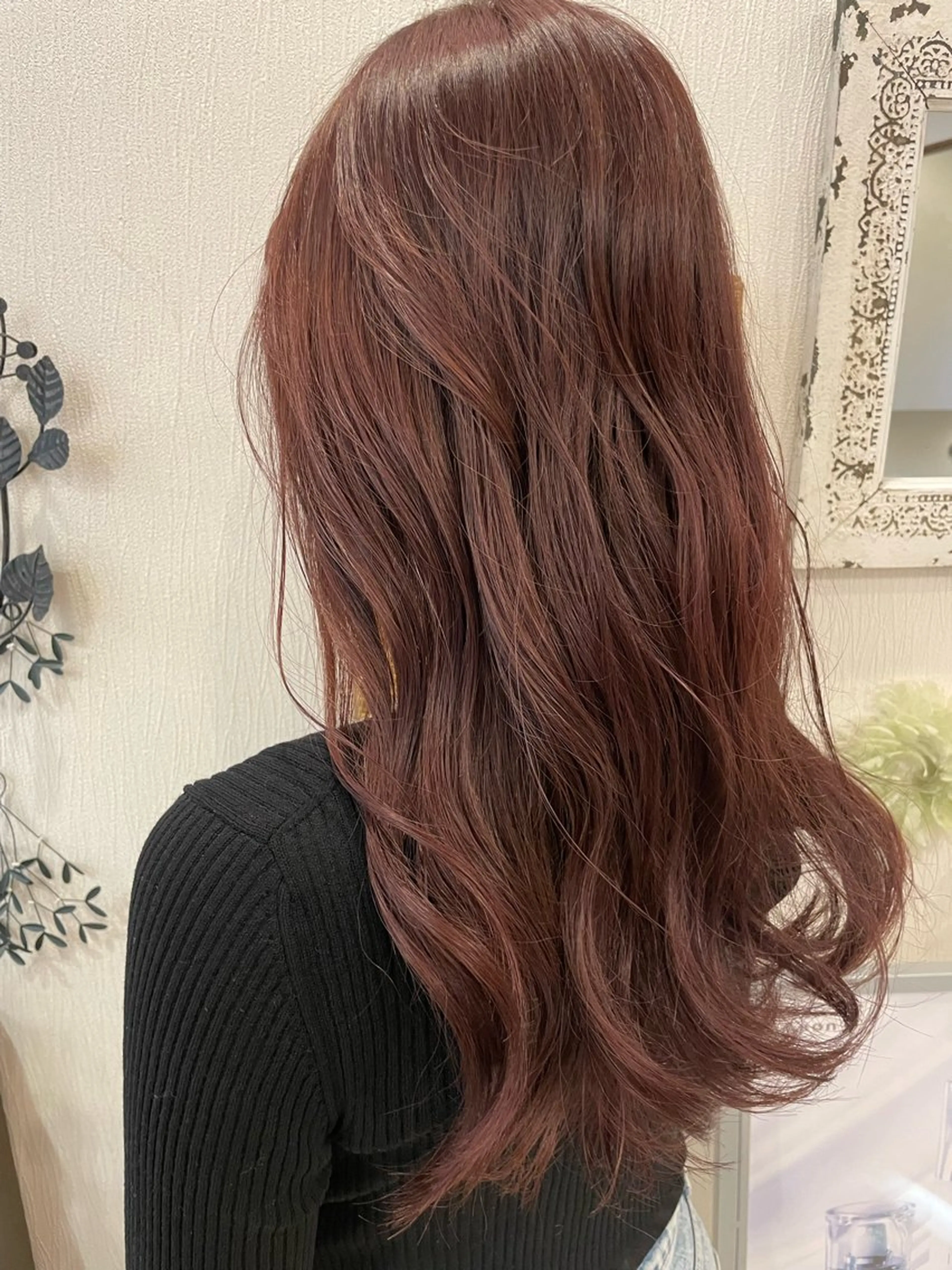 ロング カラー 栞南🌼/艶カラー/ 髪質改善/ナチュラルのヘアスタイル