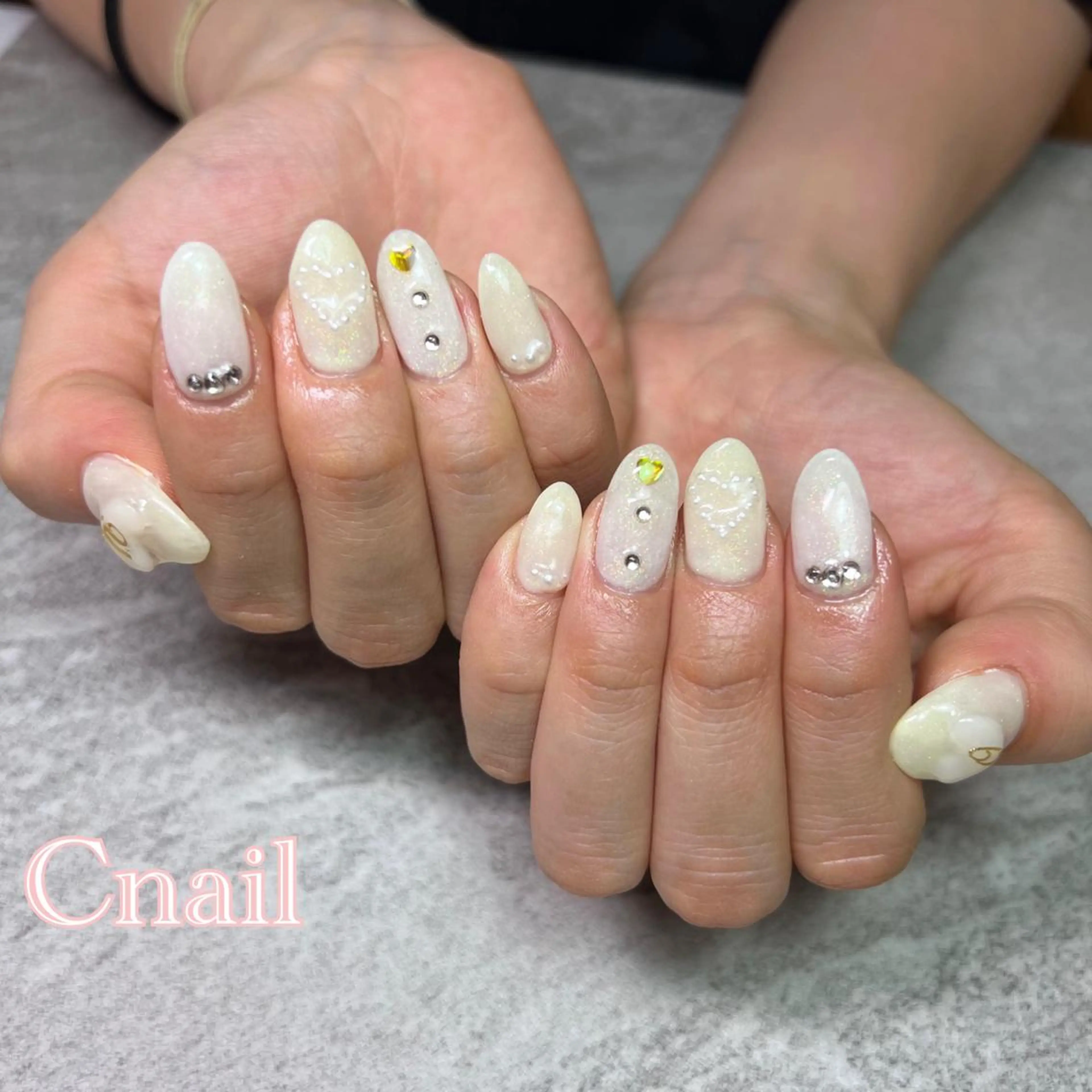 ネイル C's coffret所属・C's coffretのネイルデザイン