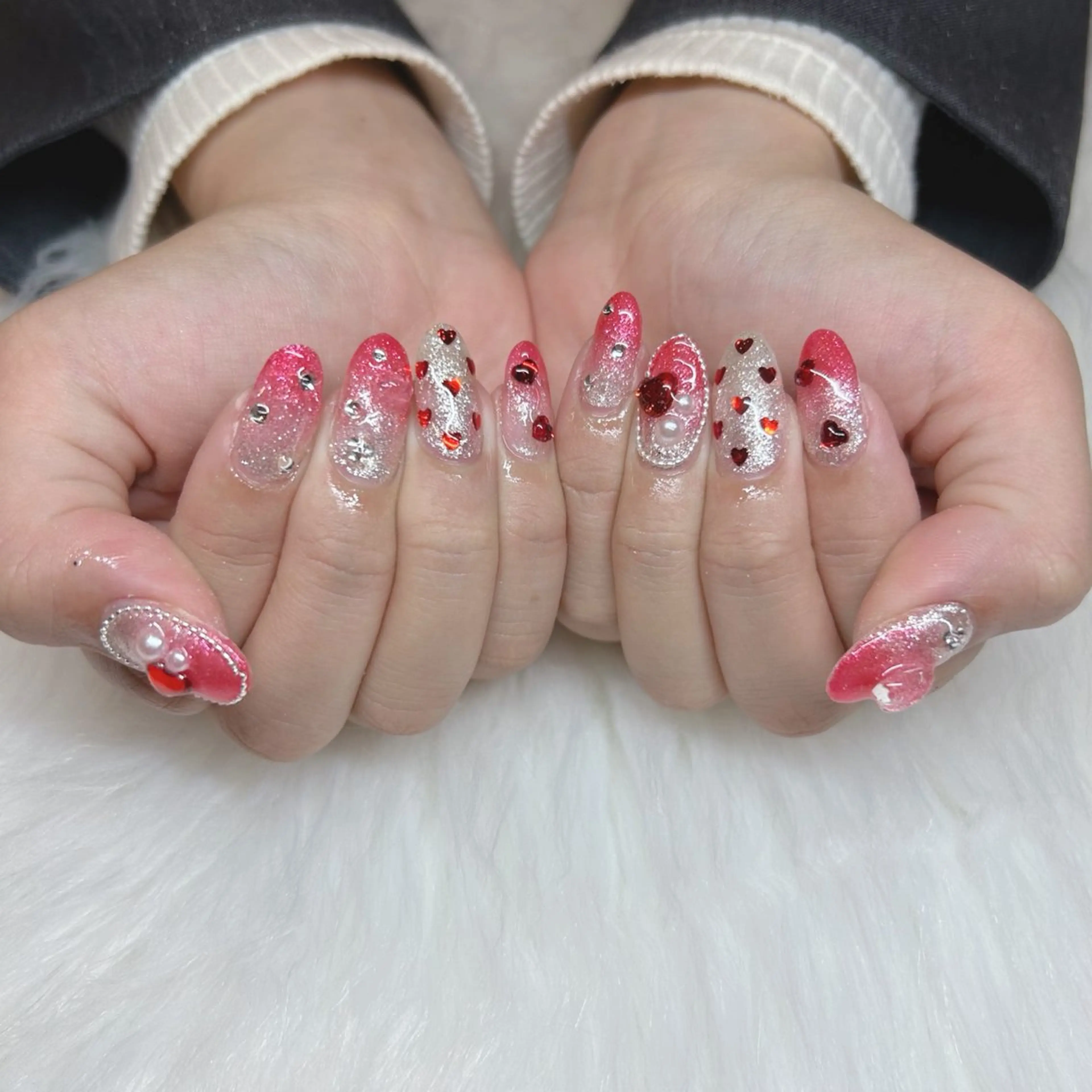 セミロング HANA うるののネイルデザイン