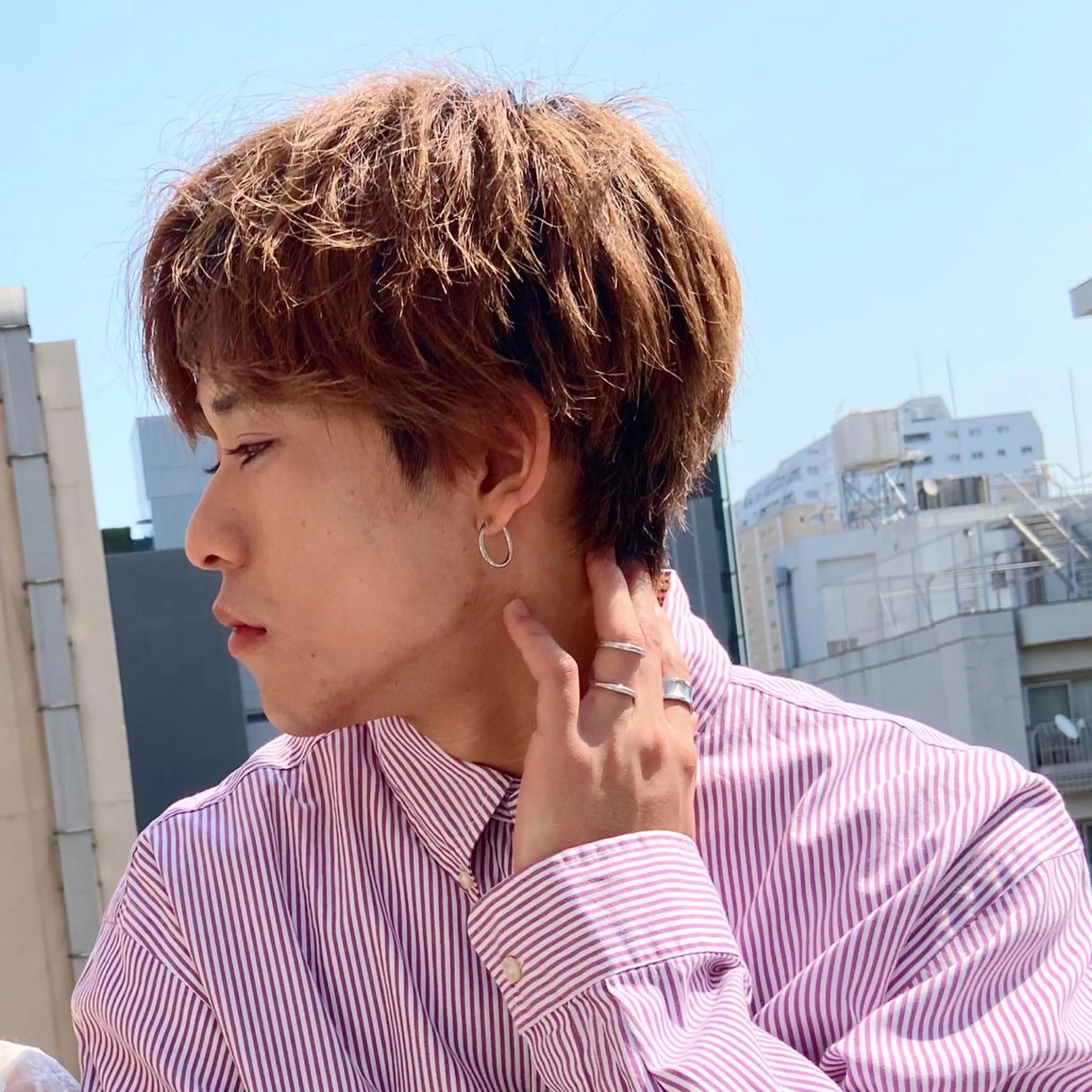 ショート メンズ マッシュ ケアブリーチ/ エクステ/レイヤーのヘアスタイル