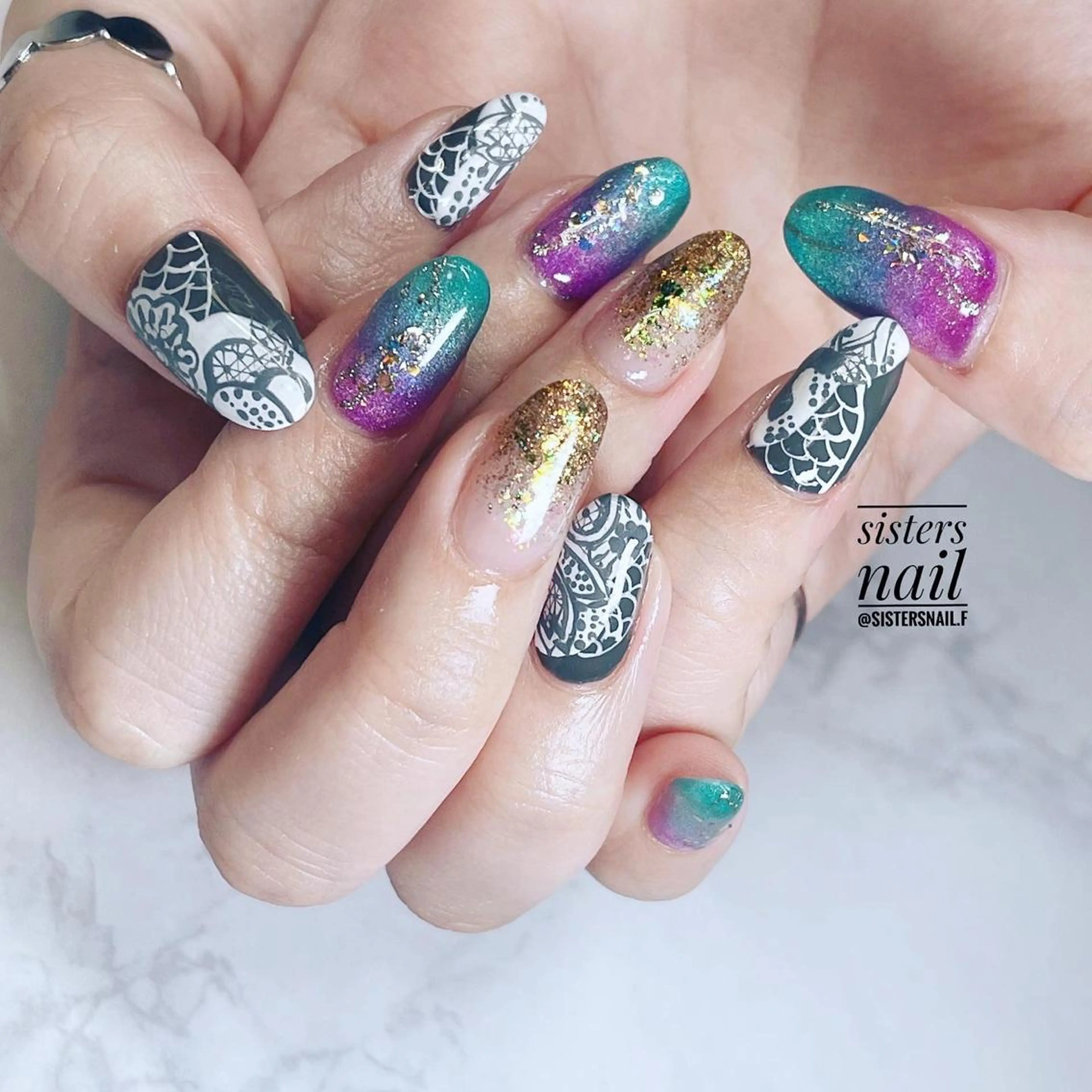 ネイル アートネイル キラキラネイル ラメ(グリッター) 夏ネイル sisters nail.fのネイルデザイン