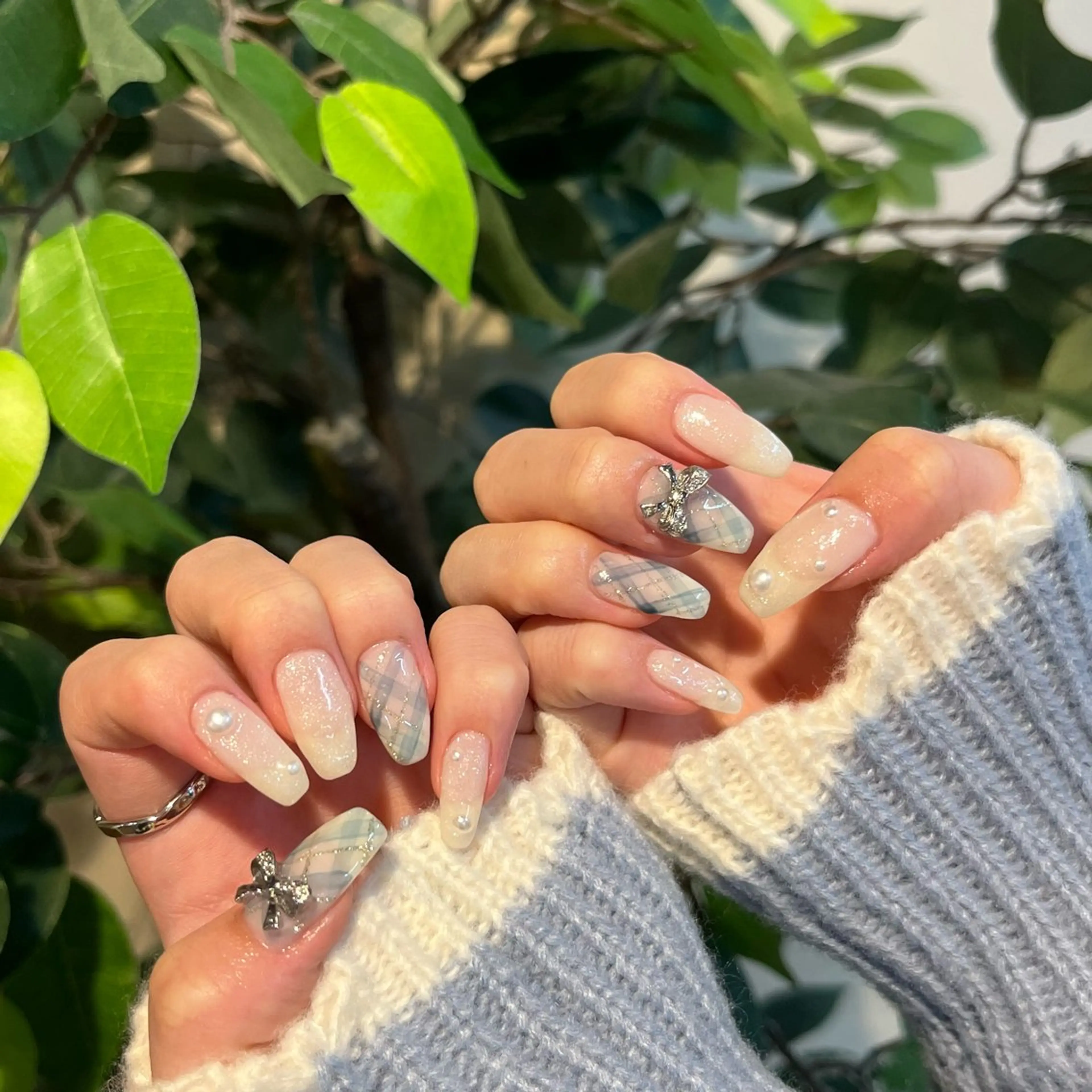 ネイル ハンドネイル ☁️BLITZ 🎀笠原雪音🎀のネイルデザイン