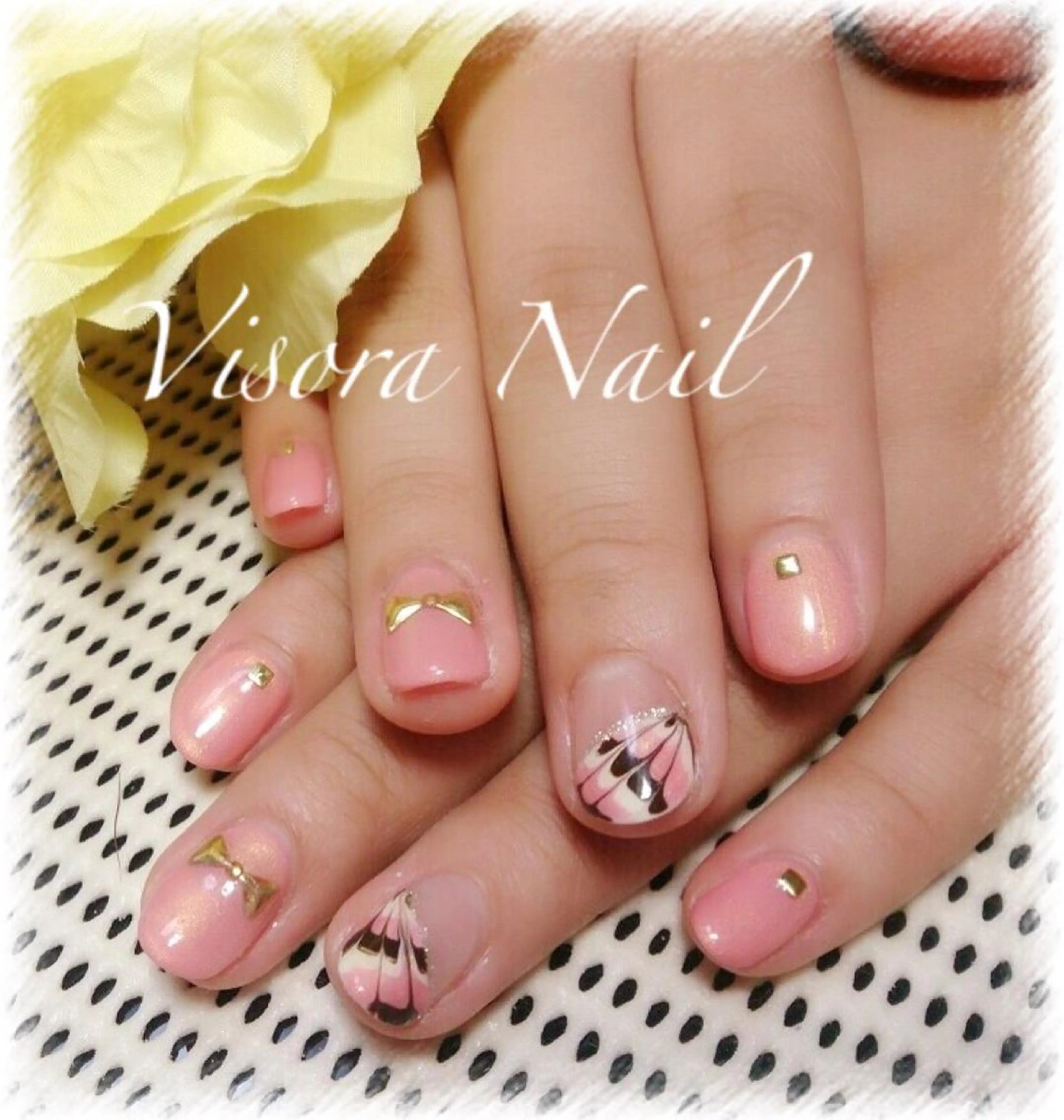 ネイル 美SORA ～ｳﾞｨｿﾗ～のネイルデザイン