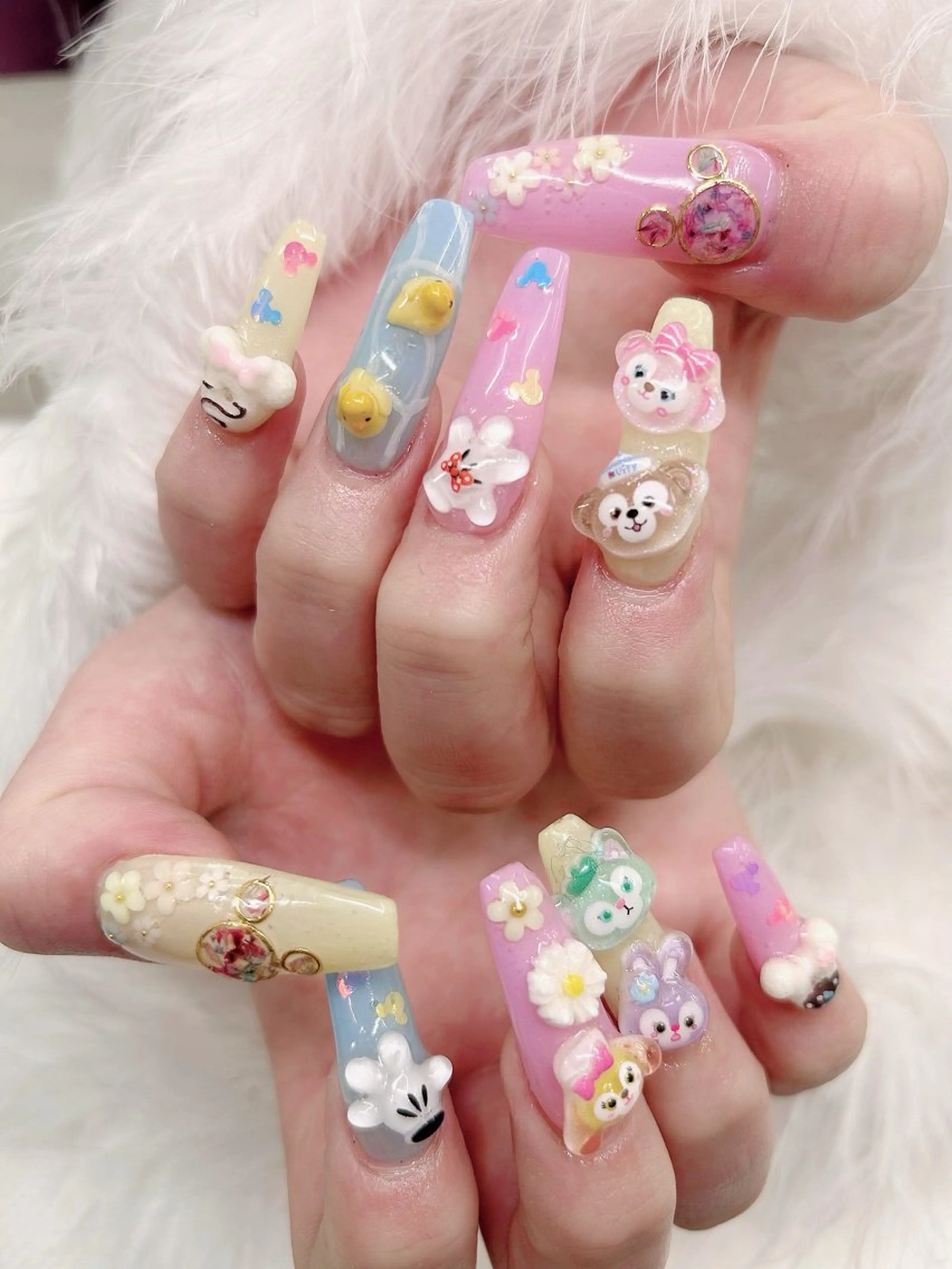 ネイル ネイルサロンクイーン 東京/新宿/大久保のネイルデザイン