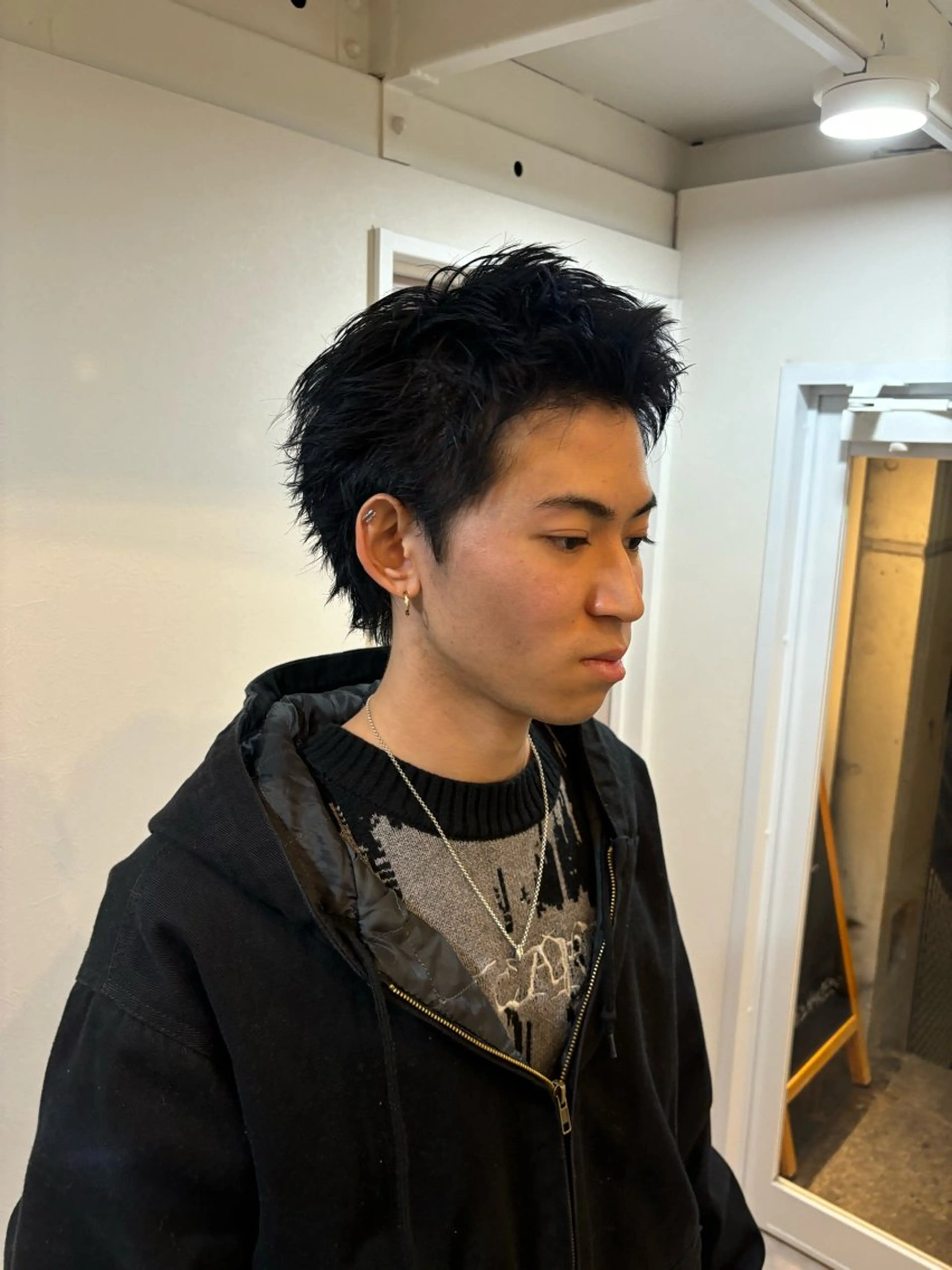 ショート メンズ スパイキーショート ショートヘア カット ヘアカラー 🩵izu 🩵のヘアスタイル