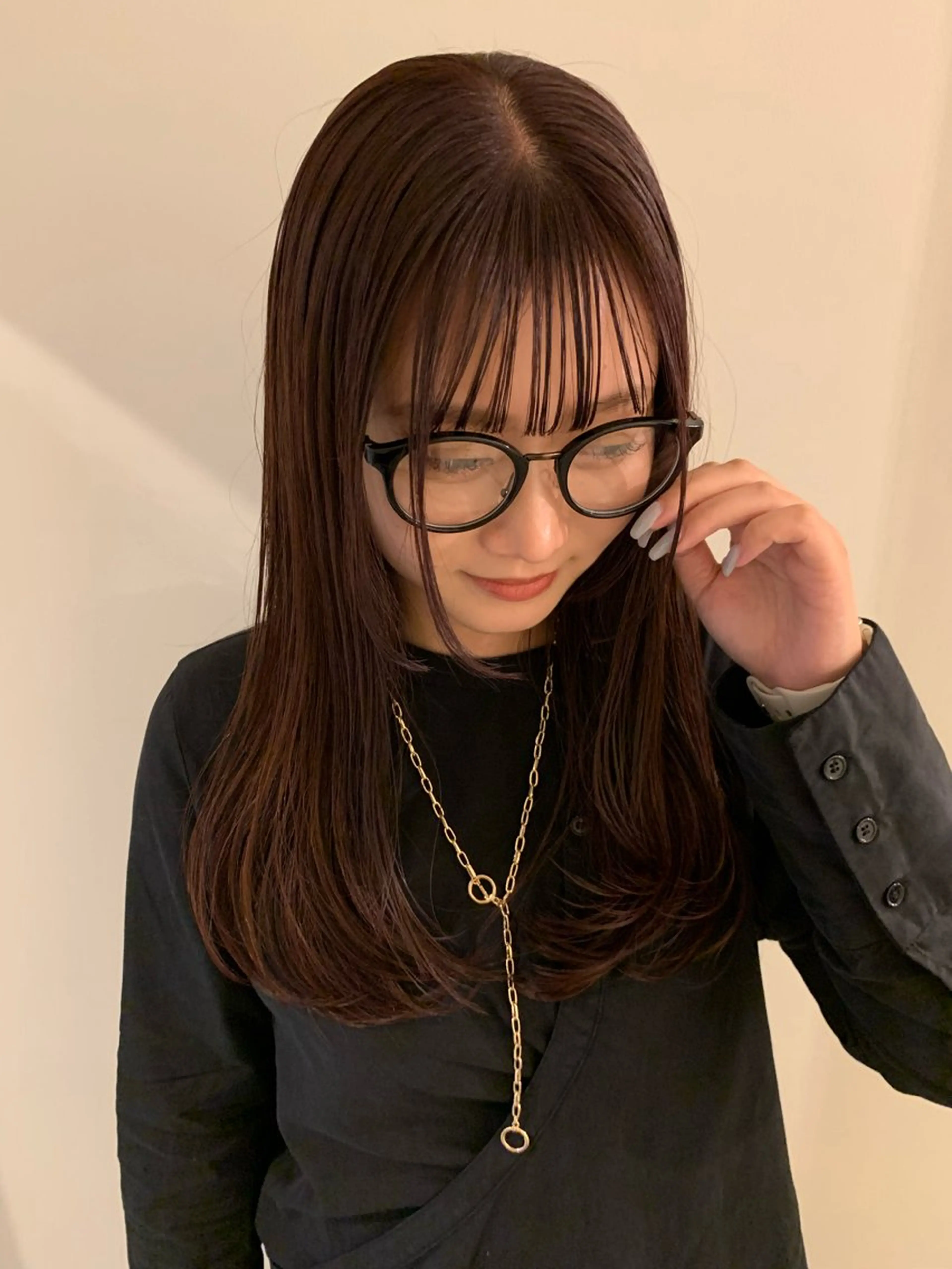 セミロング カラー カット ヘアカラー トリートメント 落合希 Olivebeigeのヘアスタイル