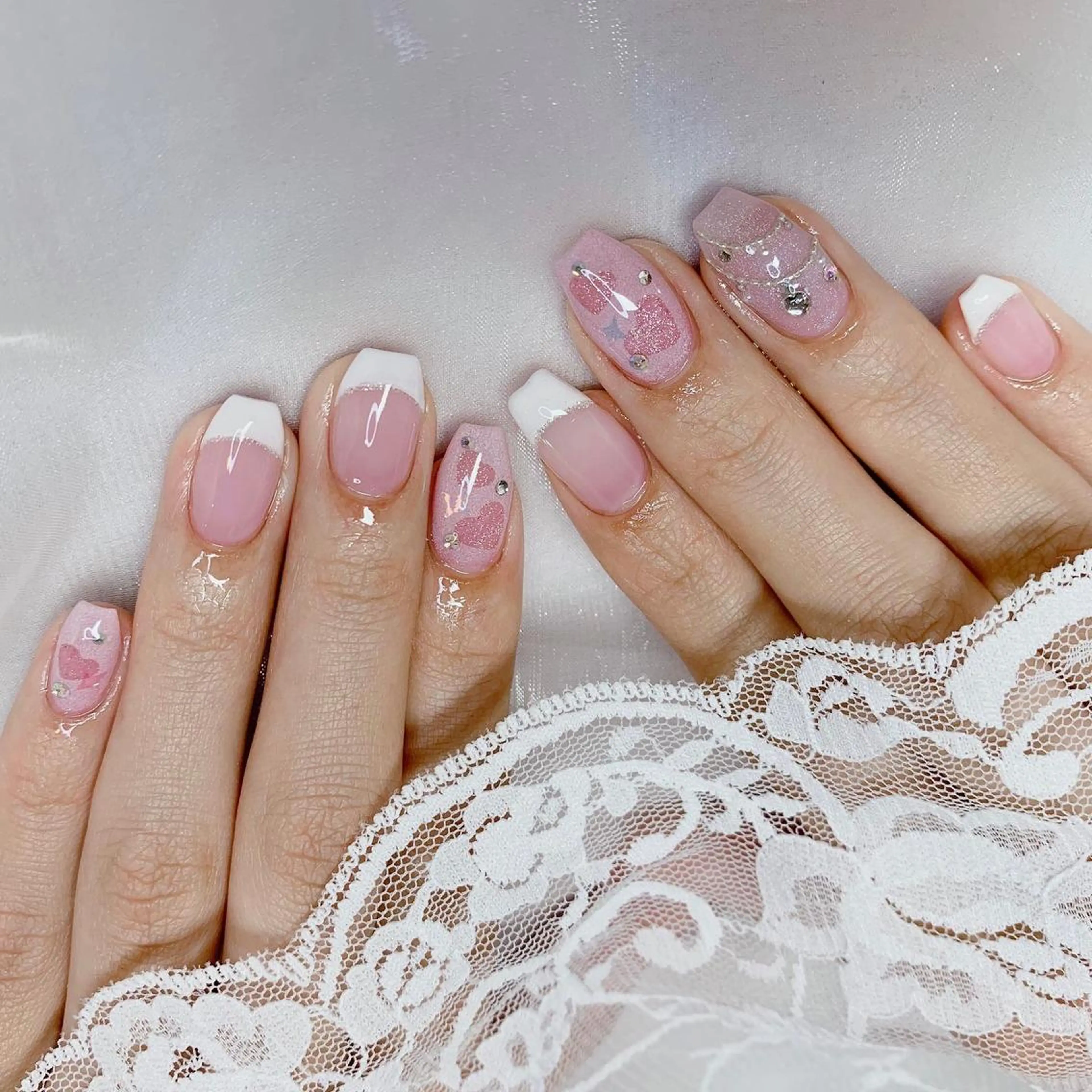 ネイル ハンドネイル La neige* yuki 🥯🍑のネイルデザイン