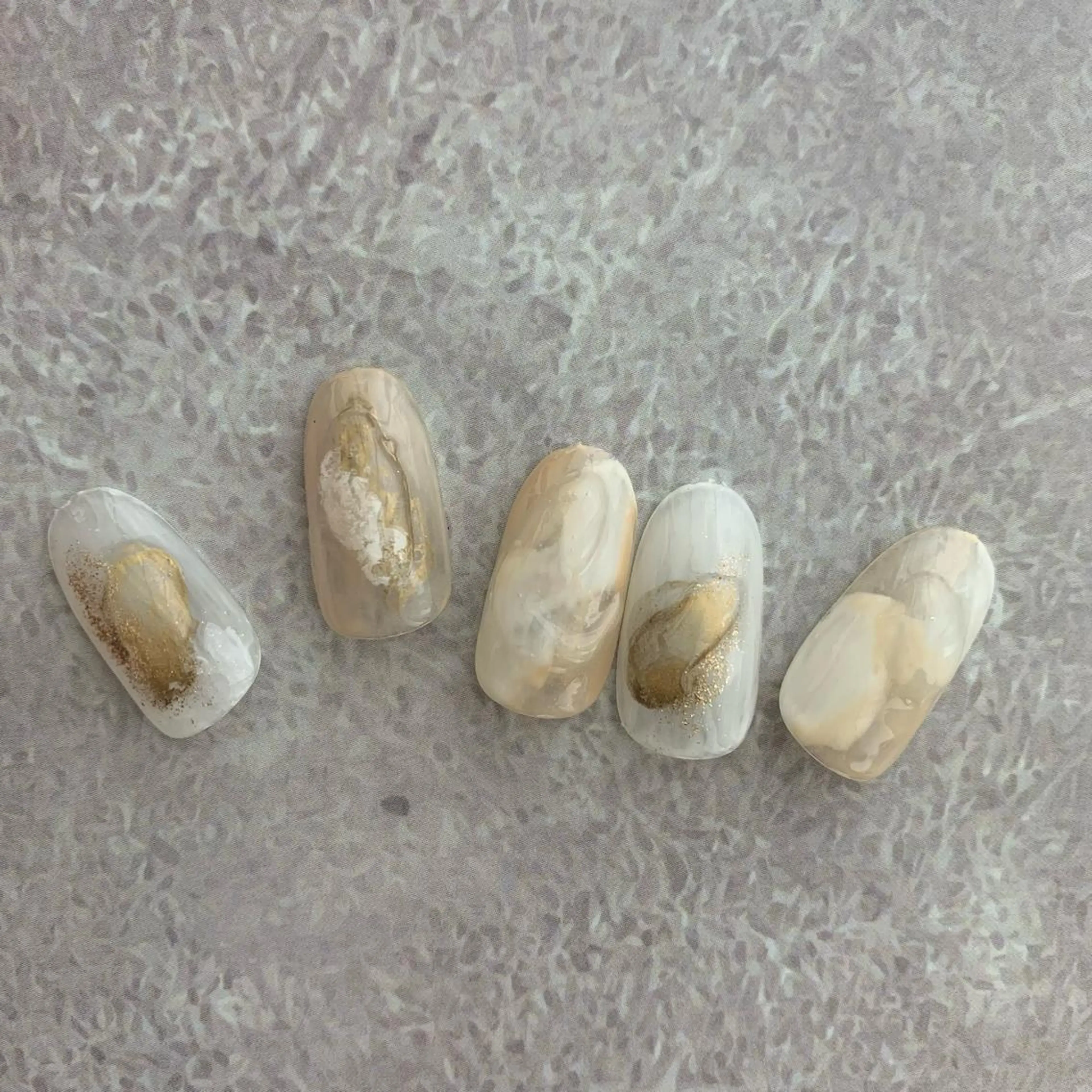 ネイル 名嘉眞 ゆかりのネイルデザイン