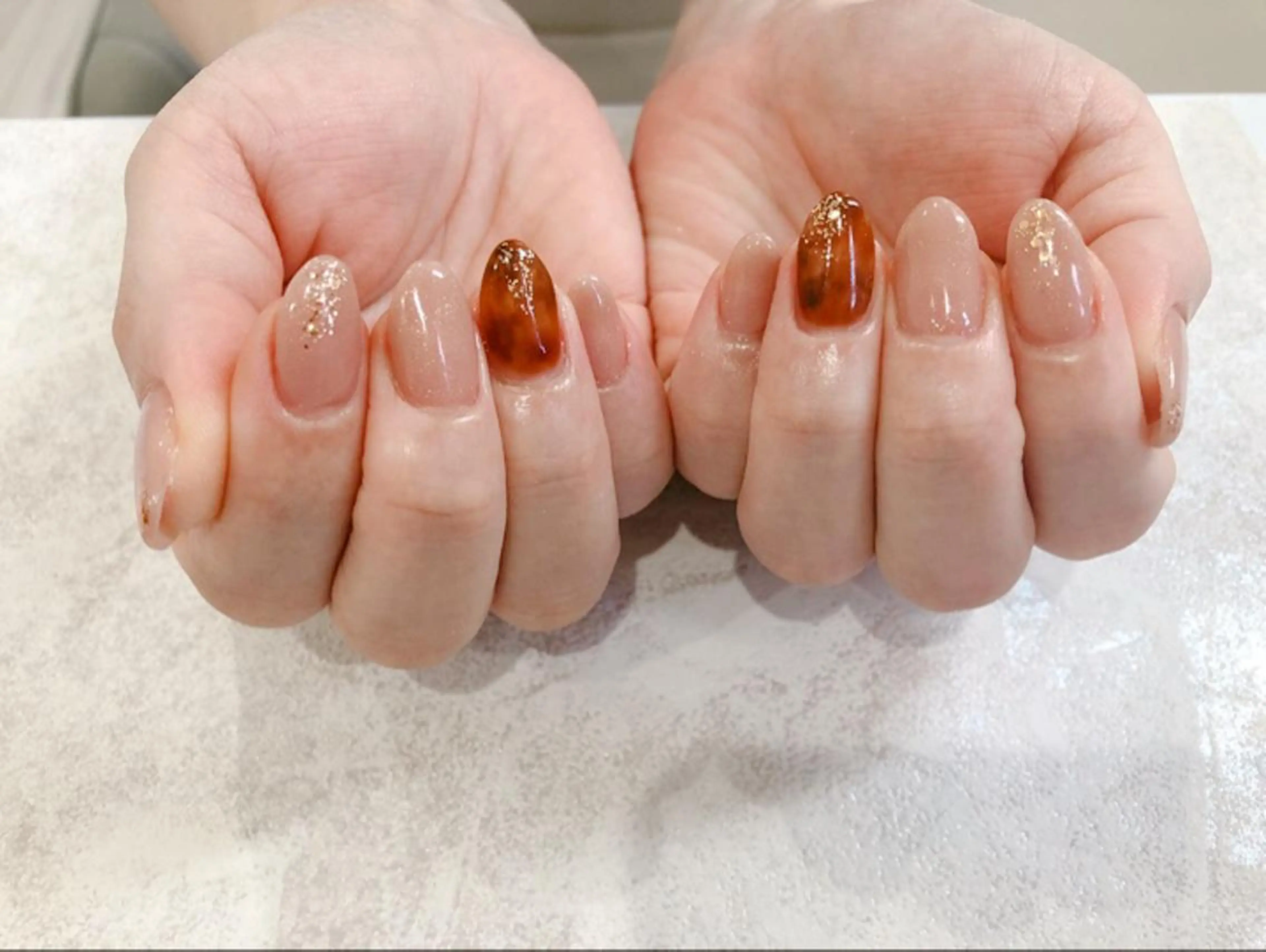 ミディアム キッズ ネイル べっ甲ネイル ジェルネイル オフィスネイル パラジェル Luana nail (ルアナネイル)のネイルデザイン