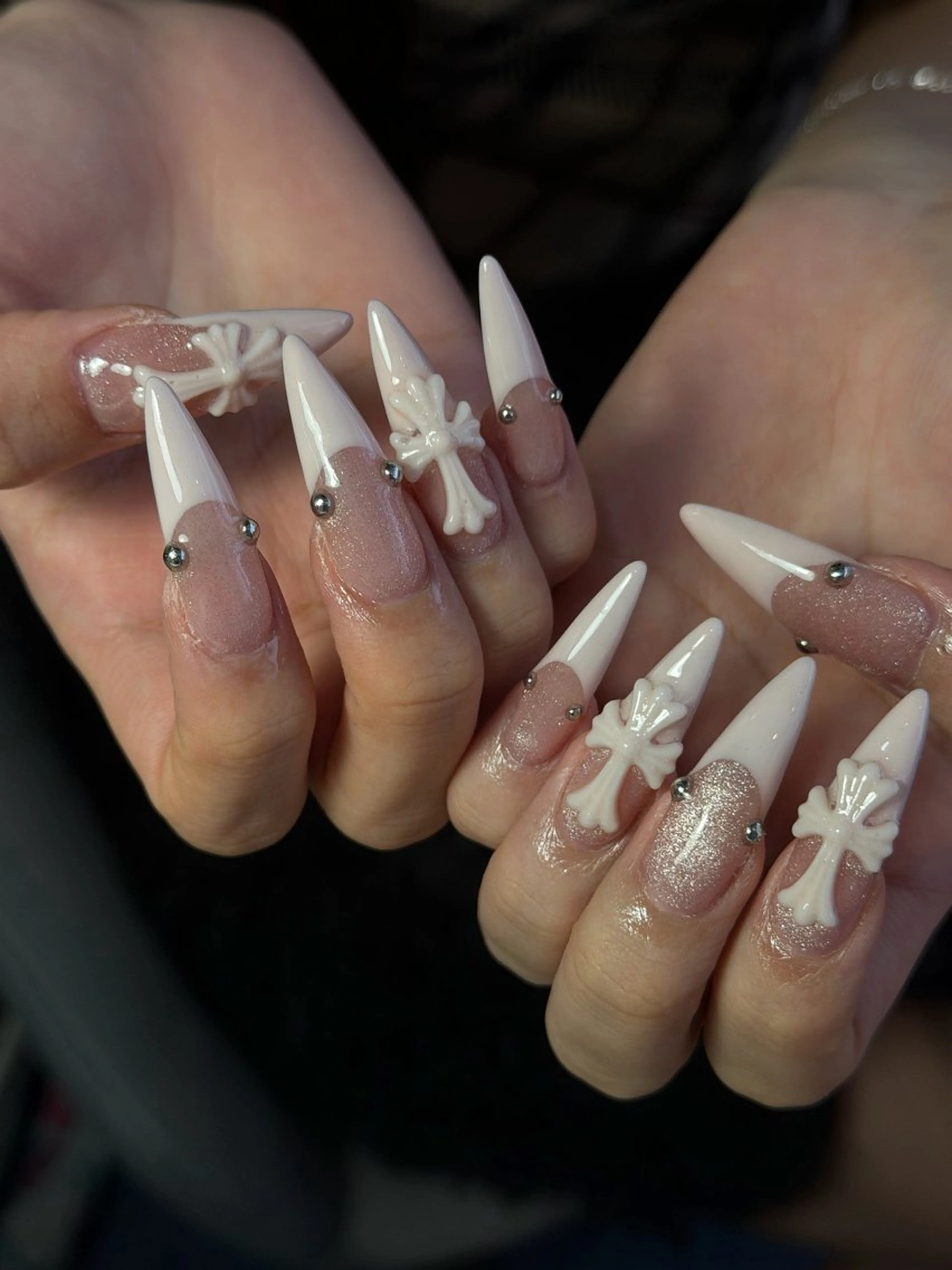 ネイル 韓国ネイル シンプルネイル ワンホンネイル ハンドネイル CoMo Nail Studio所属・CoMo Nailのネイルデザイン