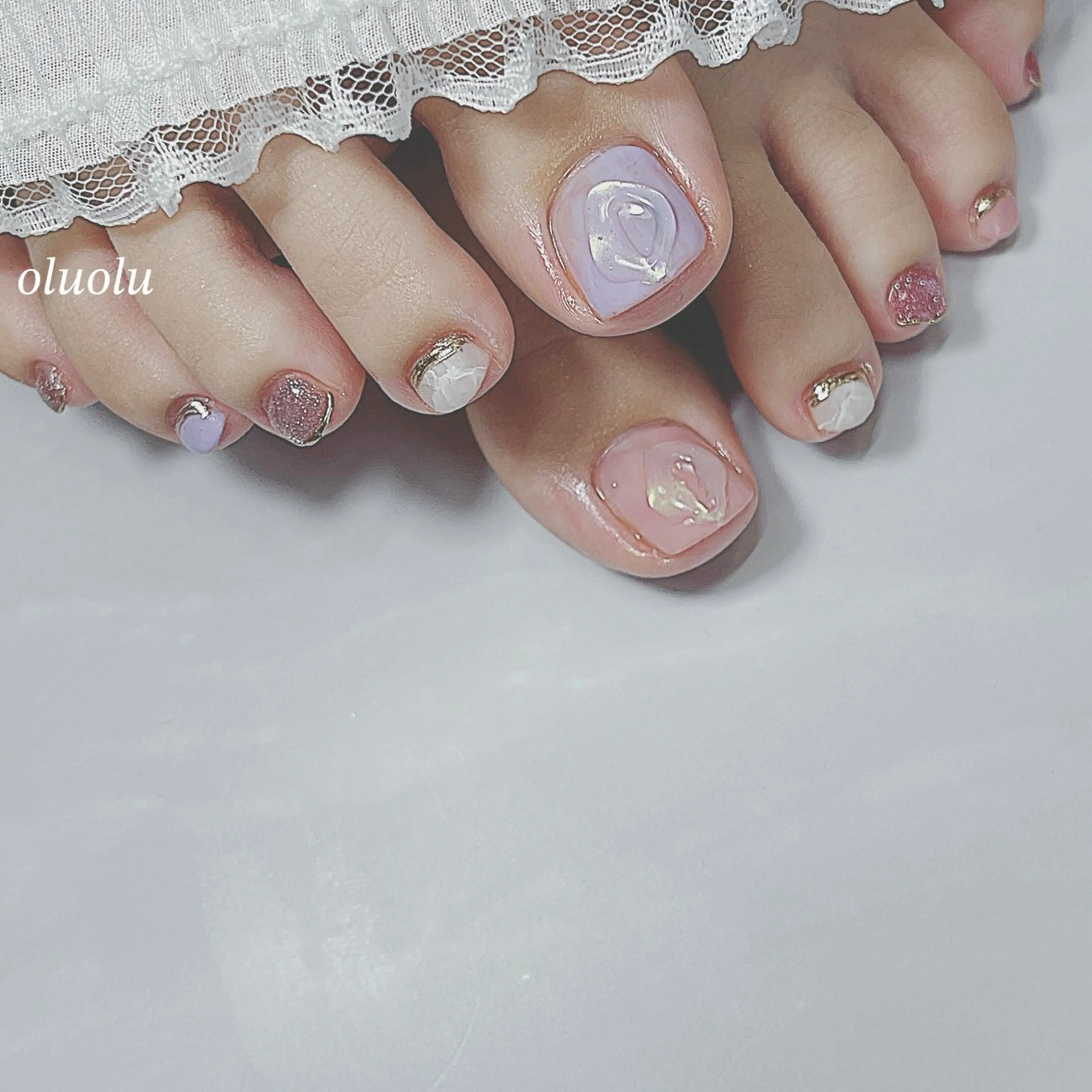 ネイル アートネイル フットネイル ニュアンスネイル ぷっくりネイル フットネイル 大村 紬華のネイルデザイン