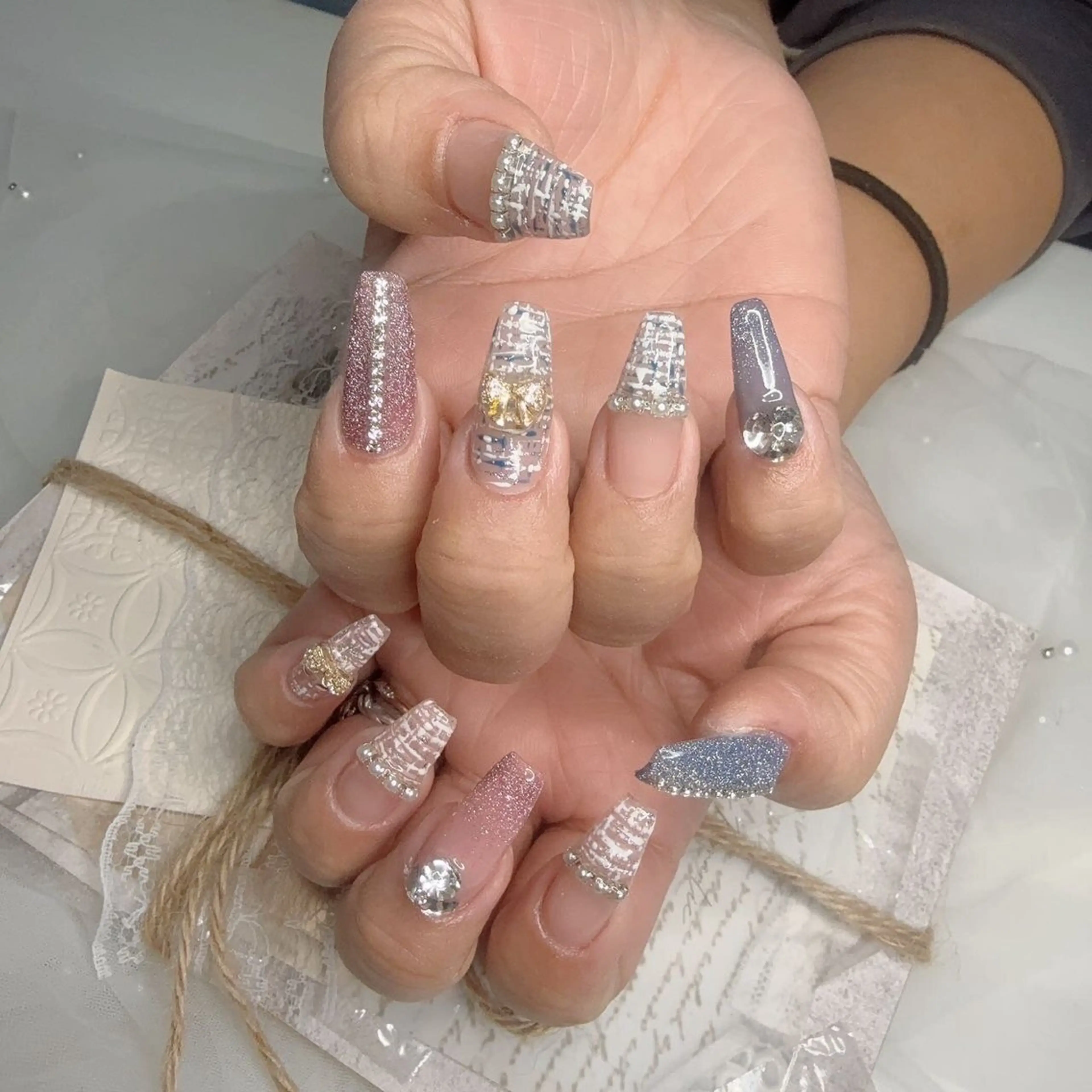 ネイル ハンドネイル yiyi ネイルサロンのネイルデザイン