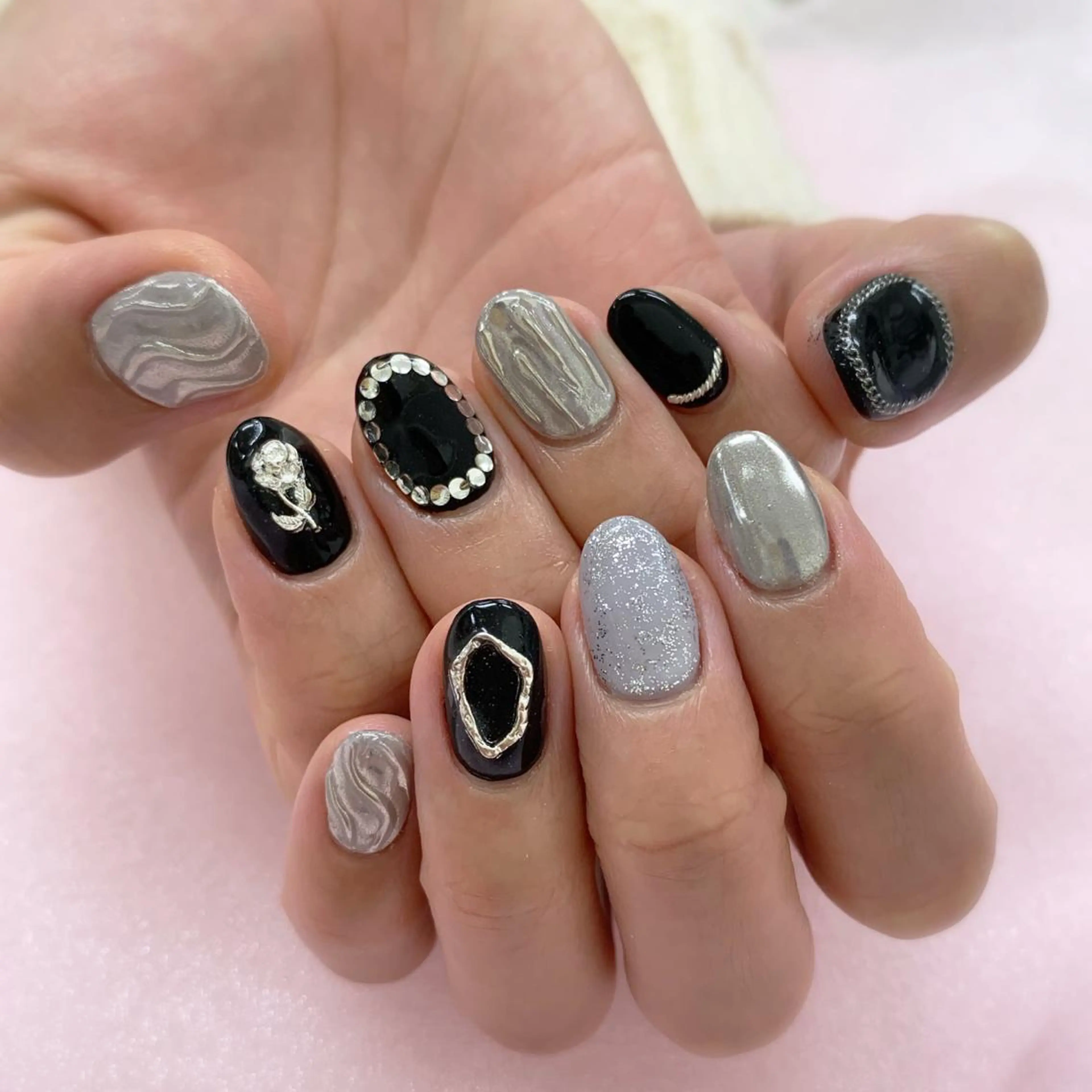 ネイル ハンドネイル 五十嵐 美智のネイルデザイン