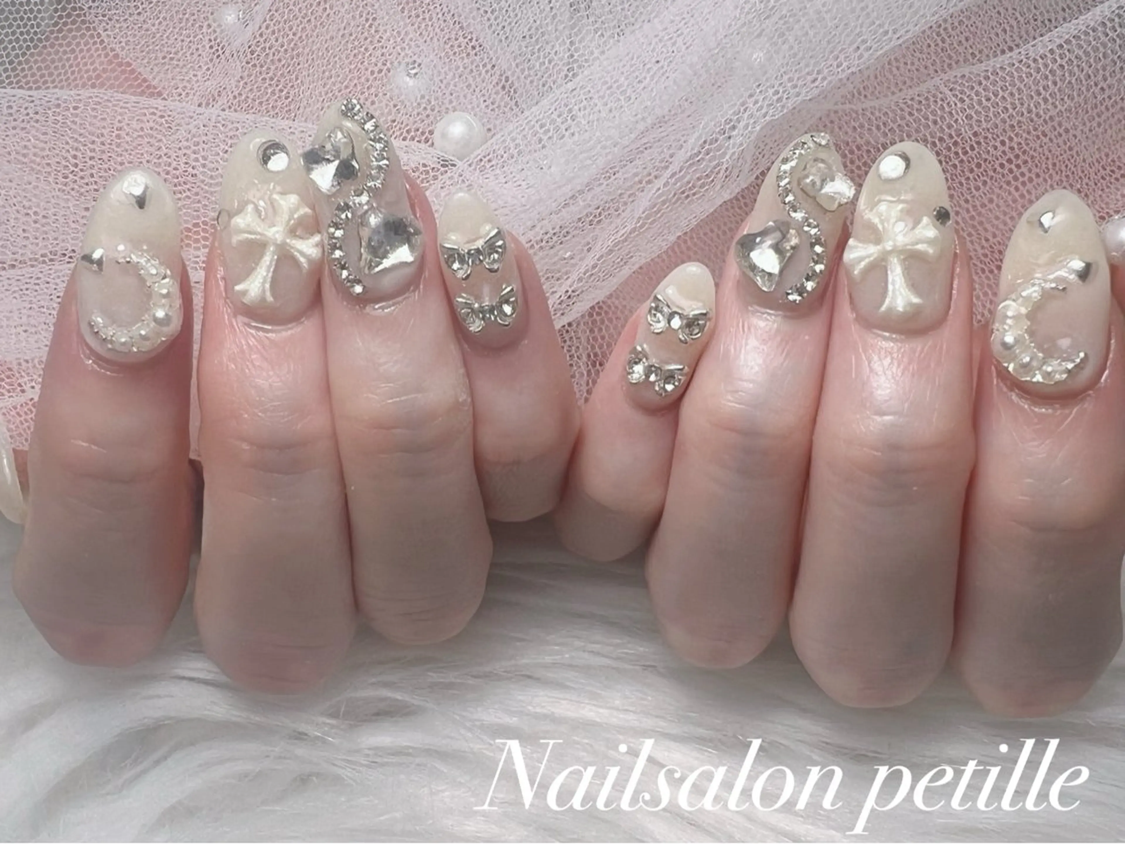 ネイル ハンドネイル Nailsalon petille所属・Ｈ azのネイルデザイン