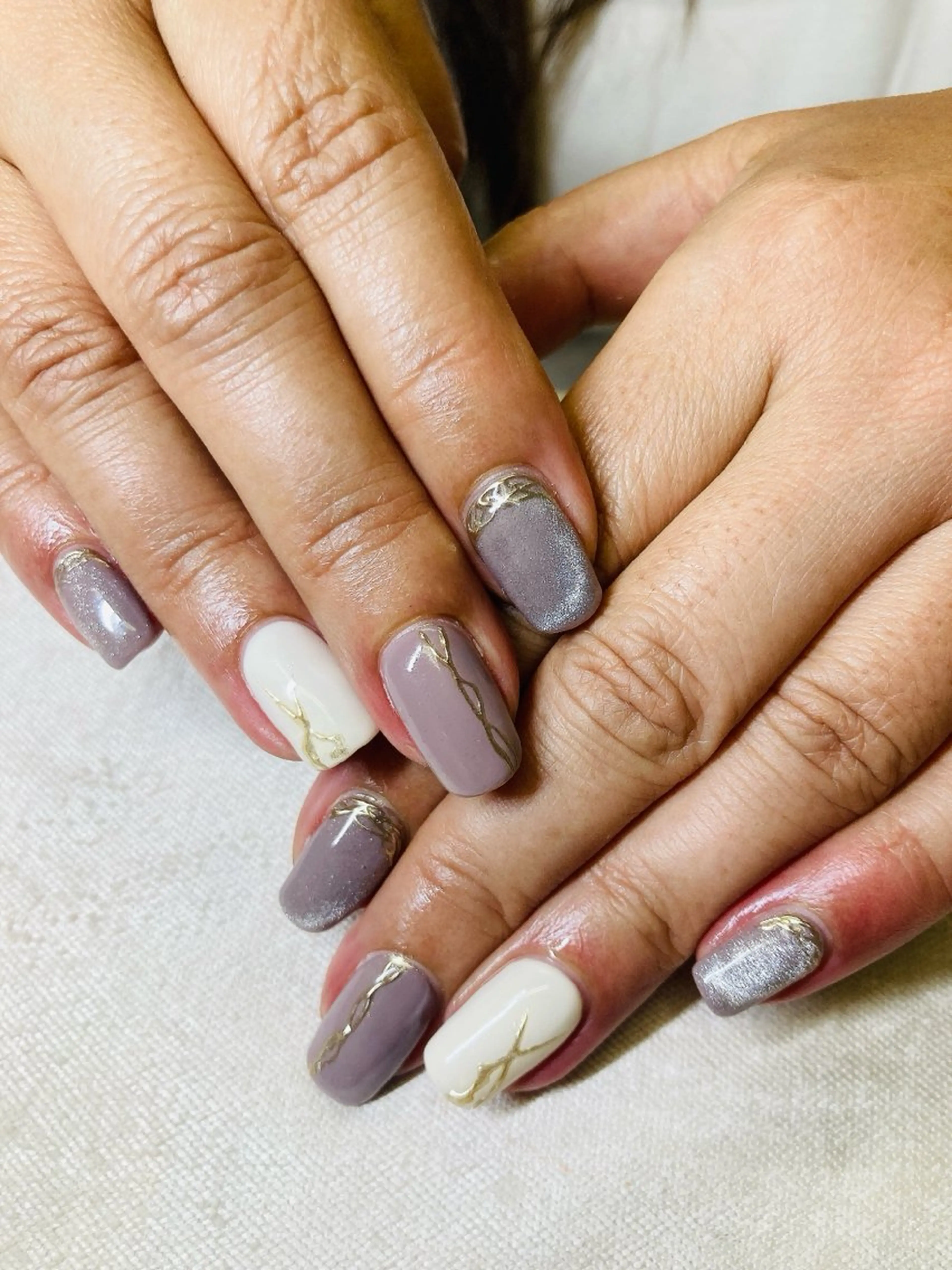 ネイル ECLAT エクラ所属・寺山 千鶴のネイルデザイン