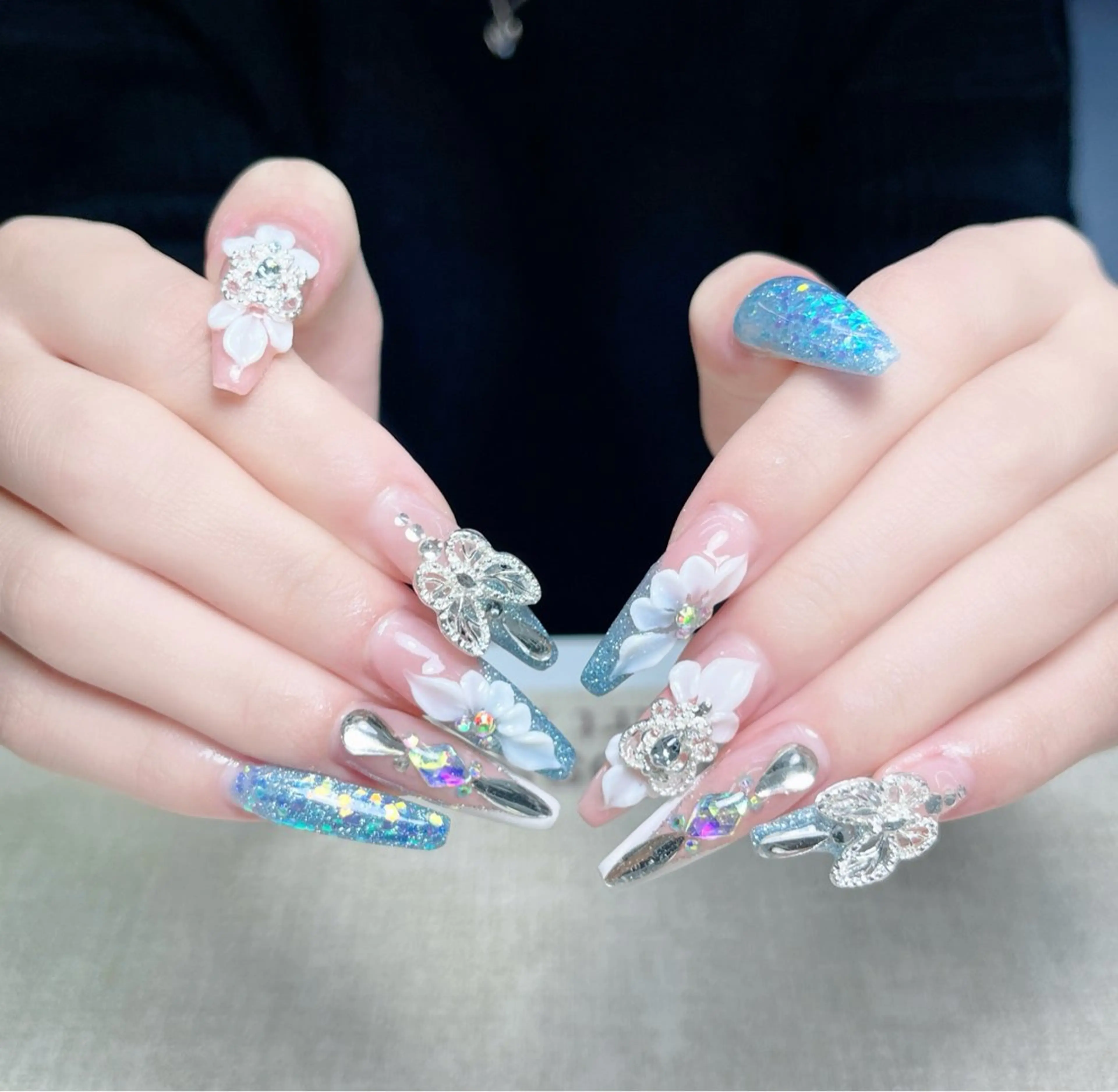 ネイル ハンドネイル ハンドケア ちごみ Novaのネイルデザイン