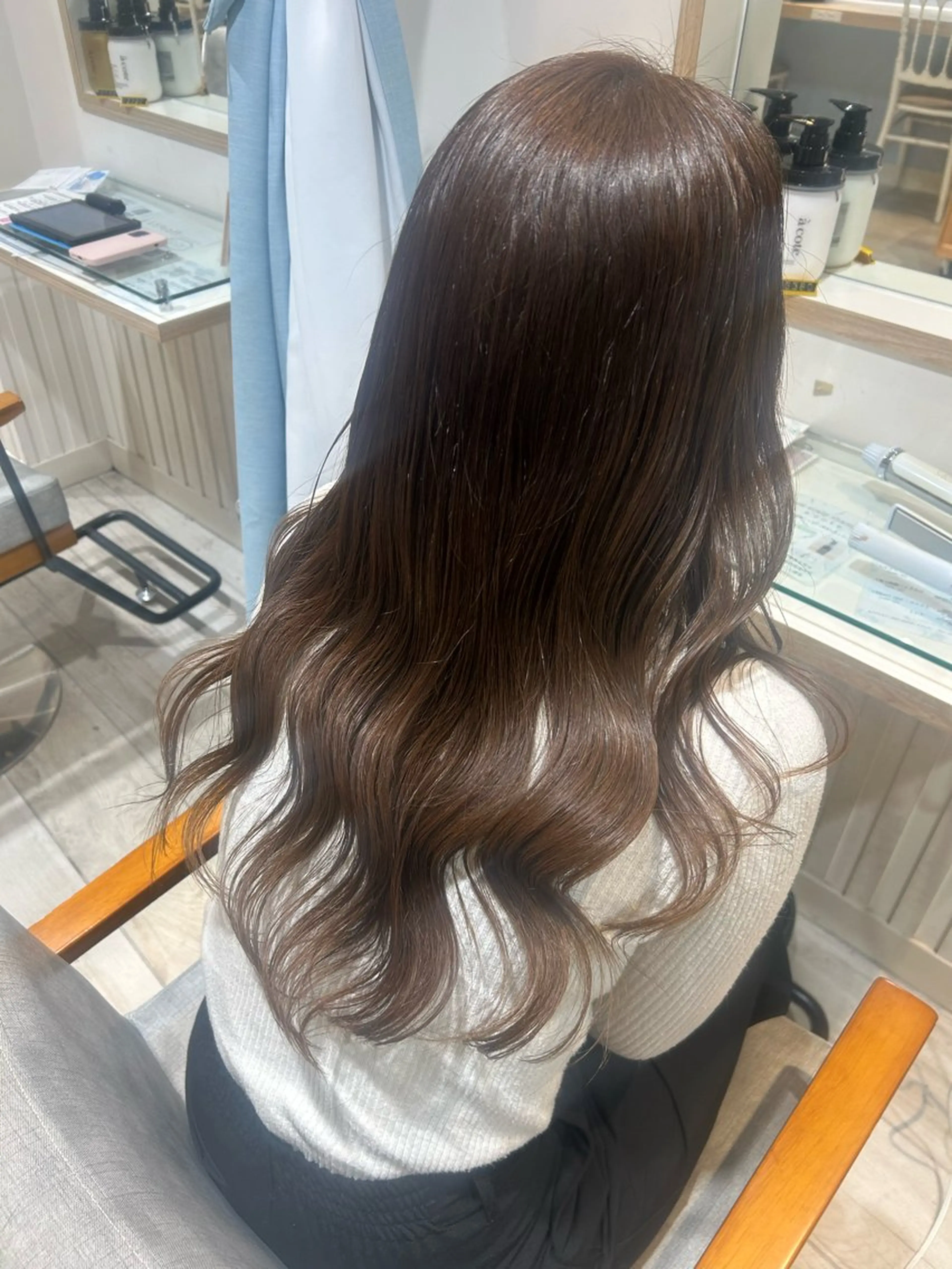 ロング カラー ブリーチ ブリーチなしカラー 大川 夏実のヘアスタイル