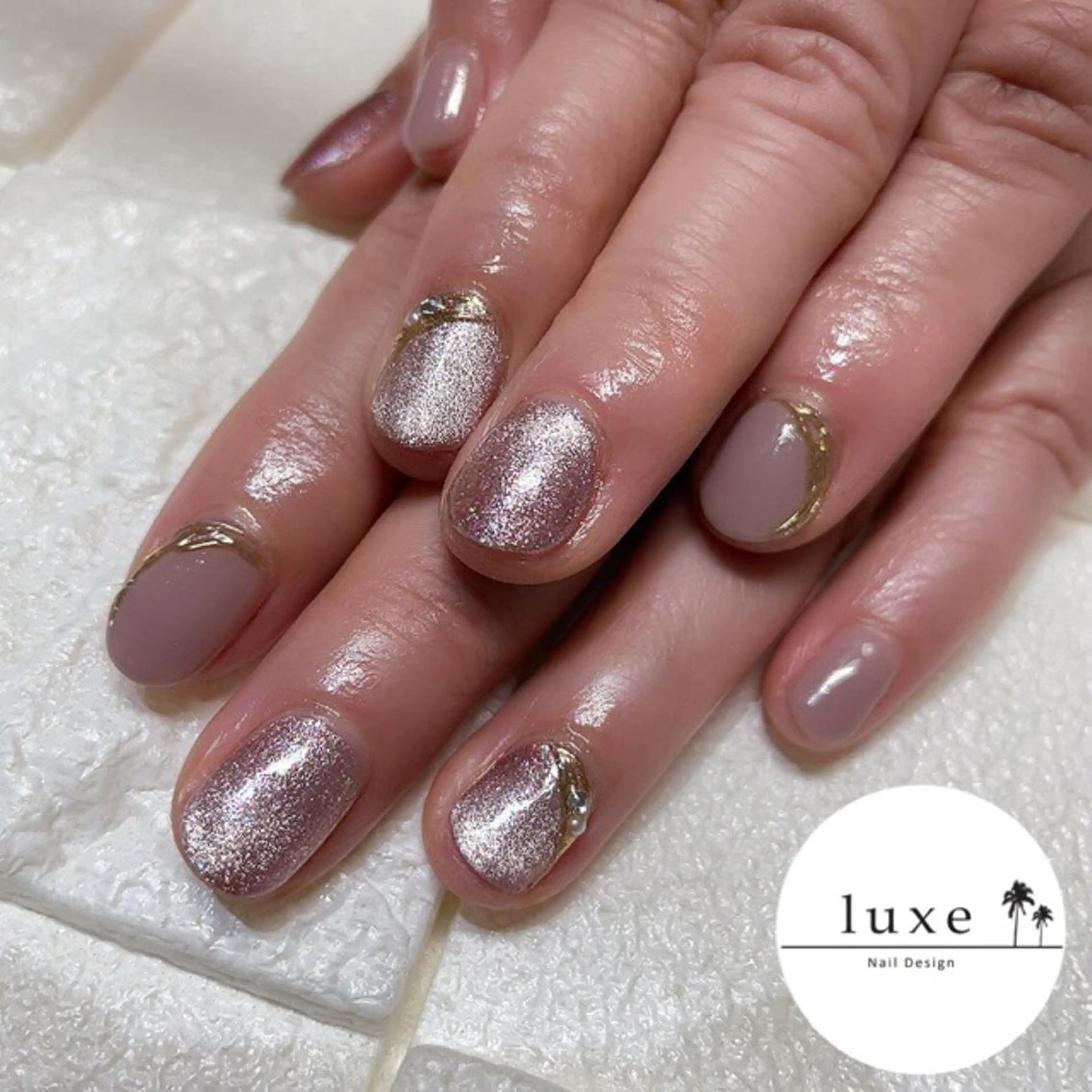 ネイル luxe NailDesignのネイルデザイン