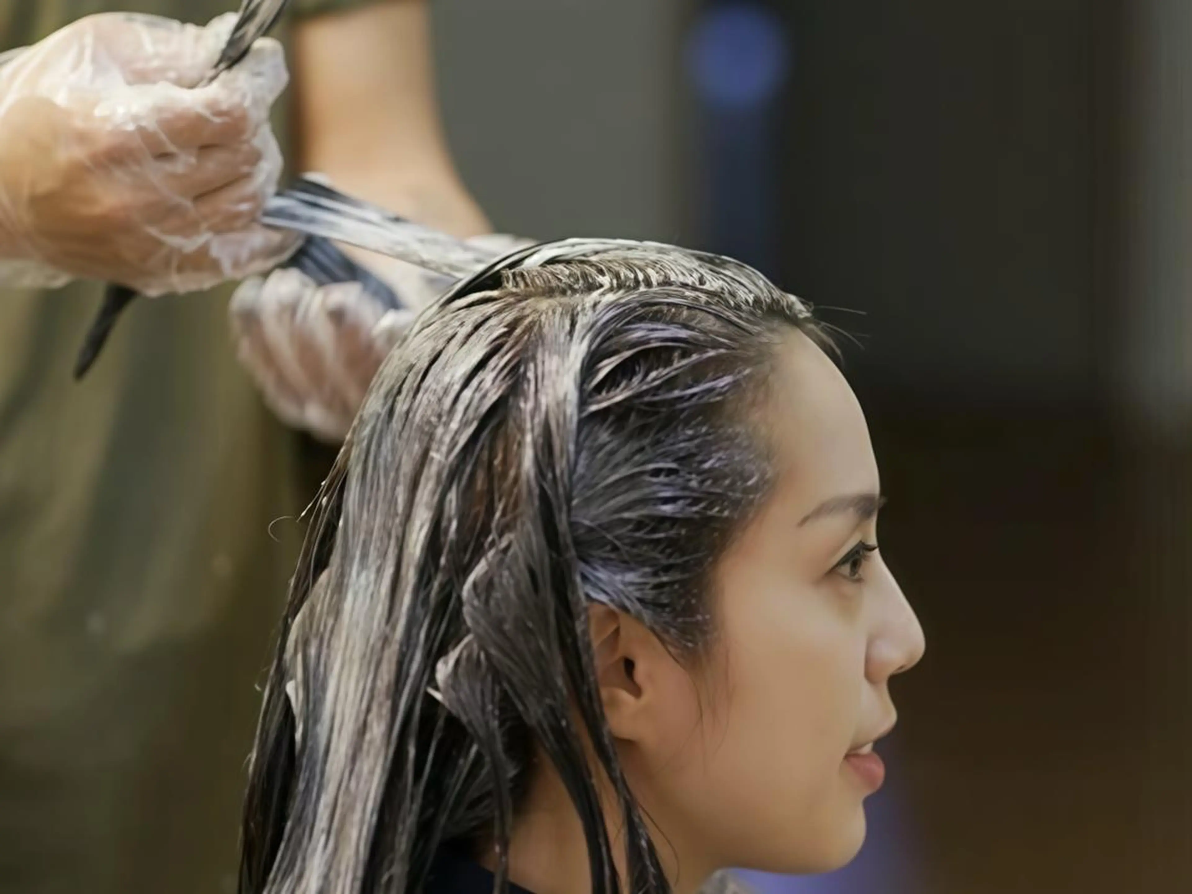 ハリツヤコース☆ミディアム全体染め[シャンプー＆セルフブロー付き]の写真