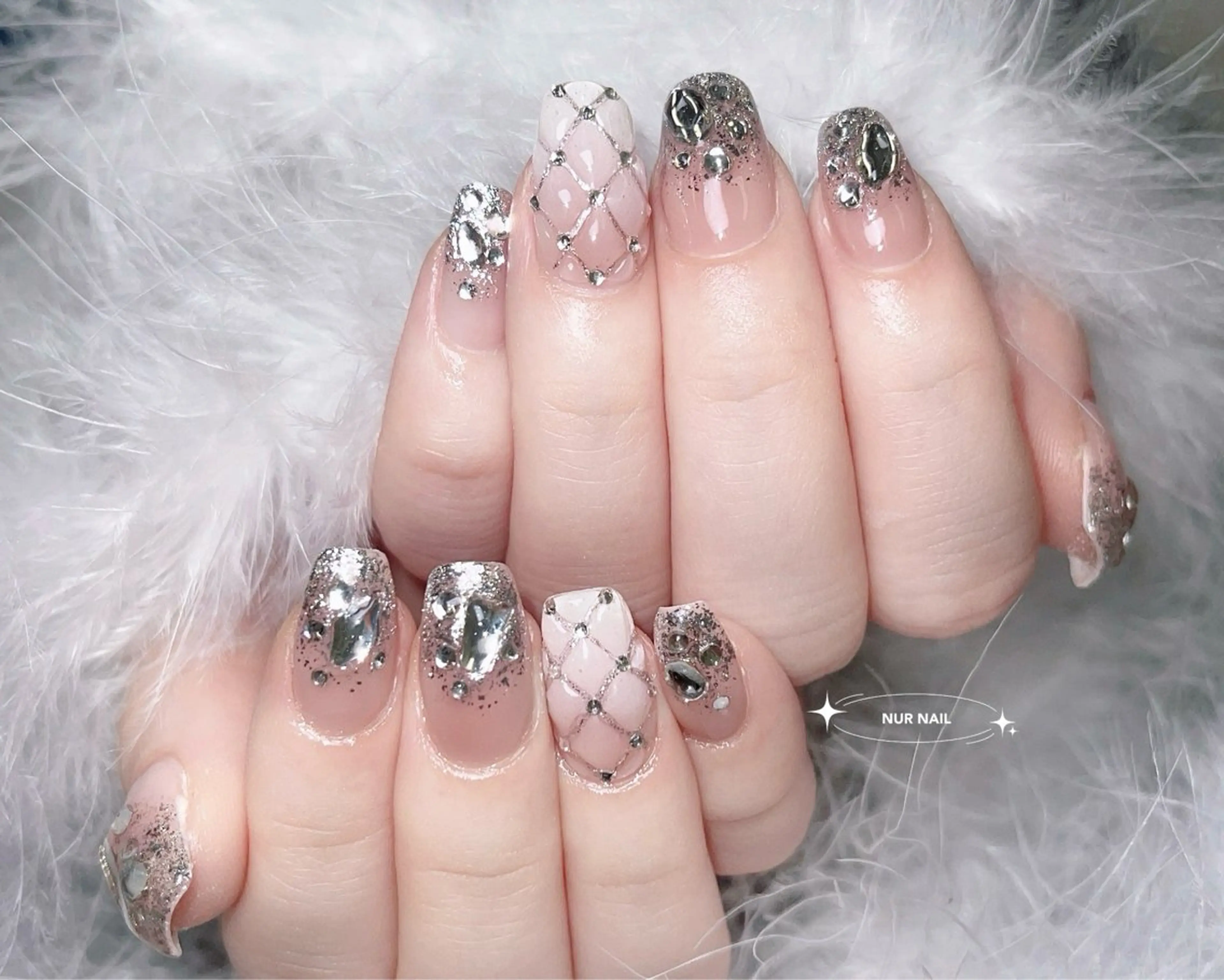 ネイル 🫧NUR NAIL✨のネイルデザイン
