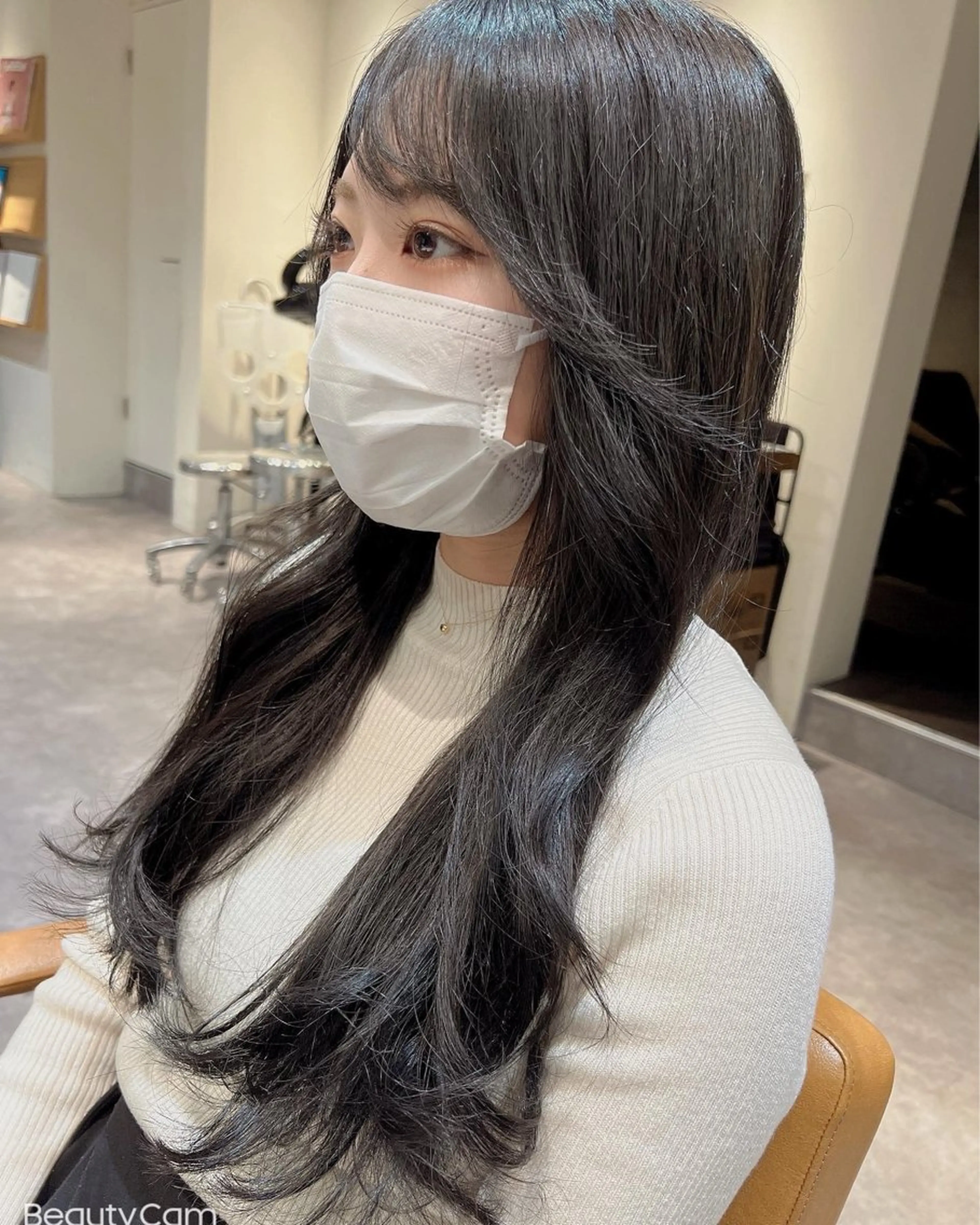 顔周りカットの写真