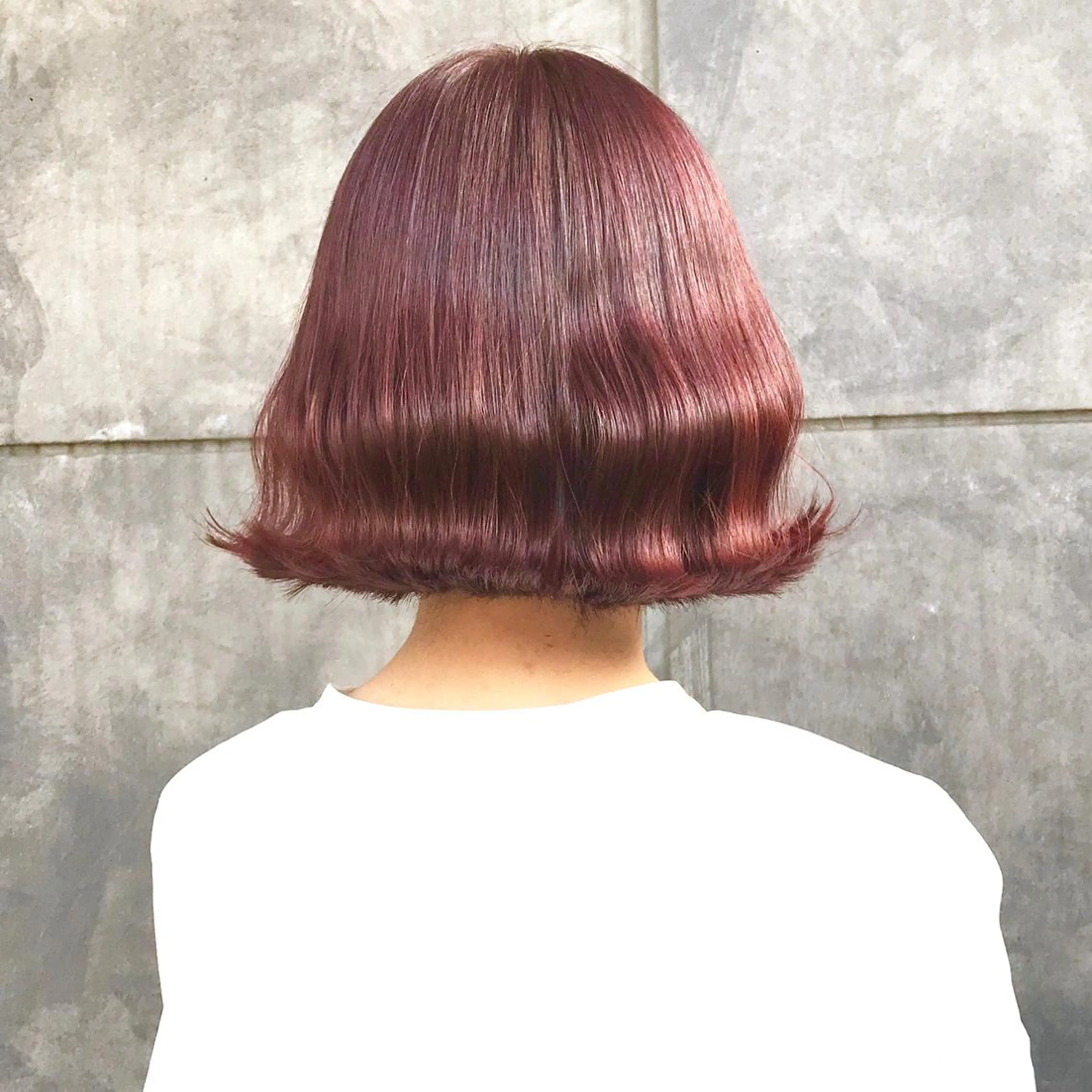 ショート カラー ブリーチ タンバルモリ ムルギョル巻き 韓国風ヘア シースルーバング サロウィン所属・K-POP好き美容師 🇰🇷Kai.Yのヘアスタイル