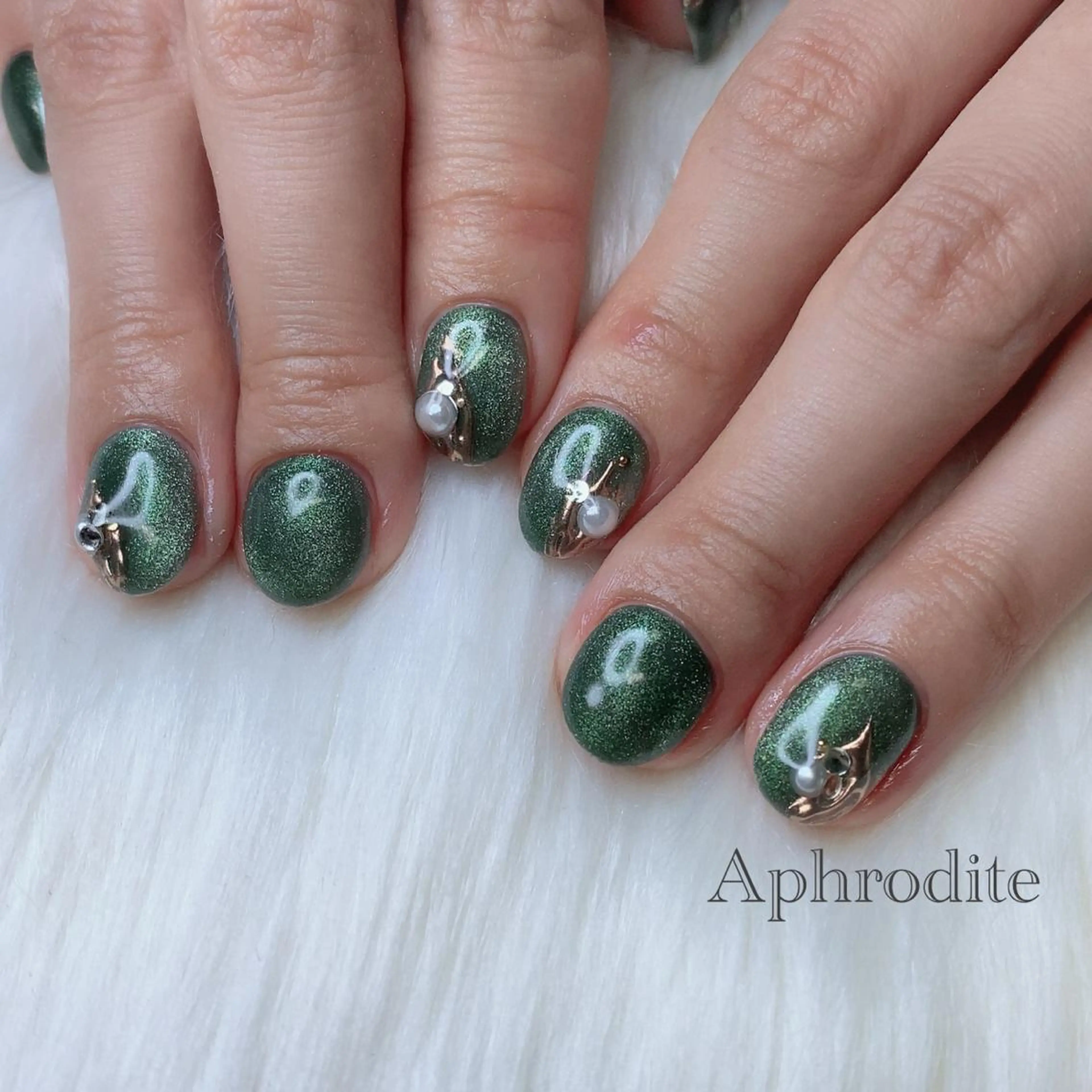 ネイル Aphrodite パラジェル認定サロンのネイルデザイン