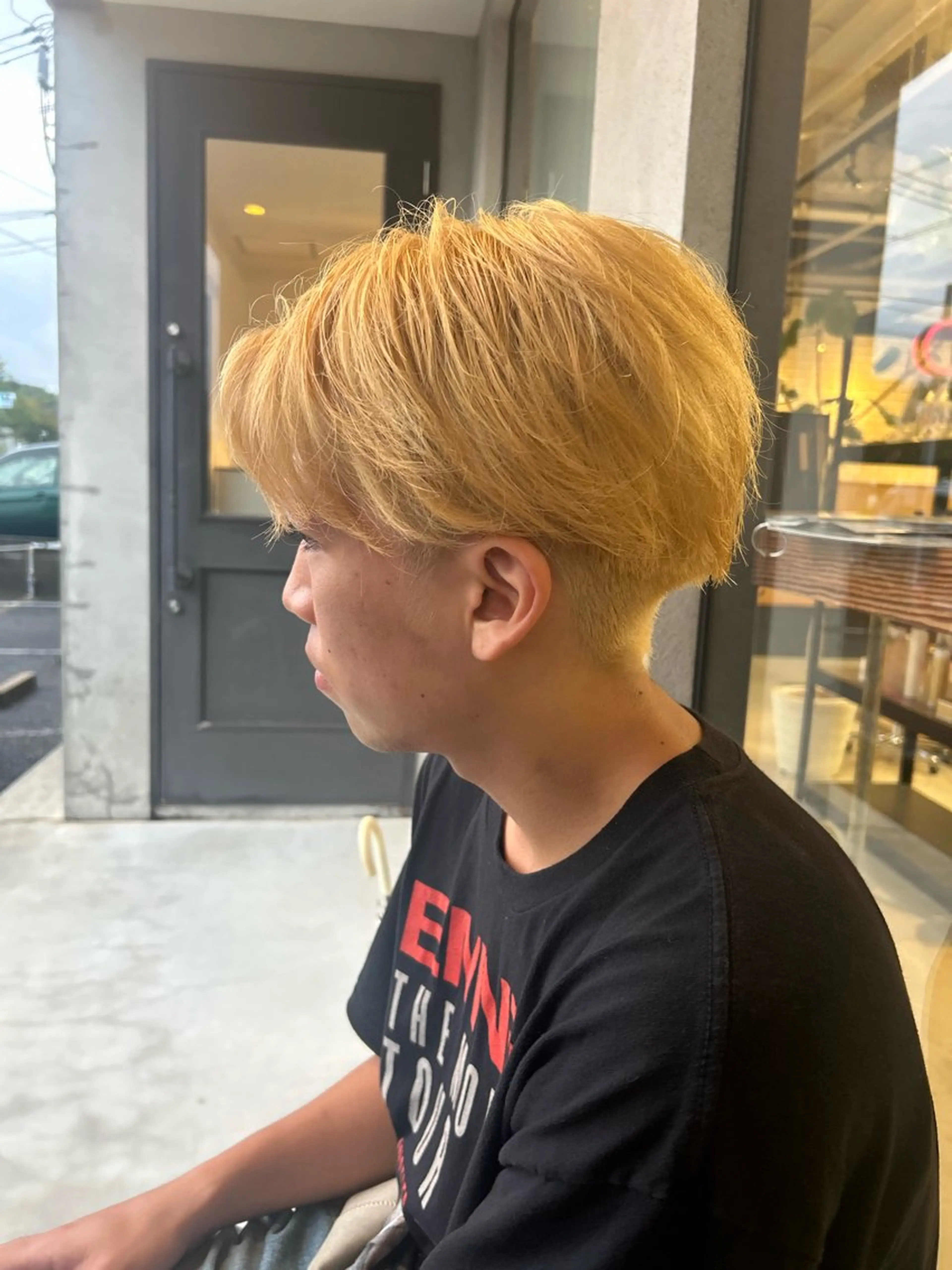 ショート カラー メンズ メンズブリーチ ブリーチ ヘアカラー guinness所属・★美容柱★ 🔥はると🔥のヘアスタイル