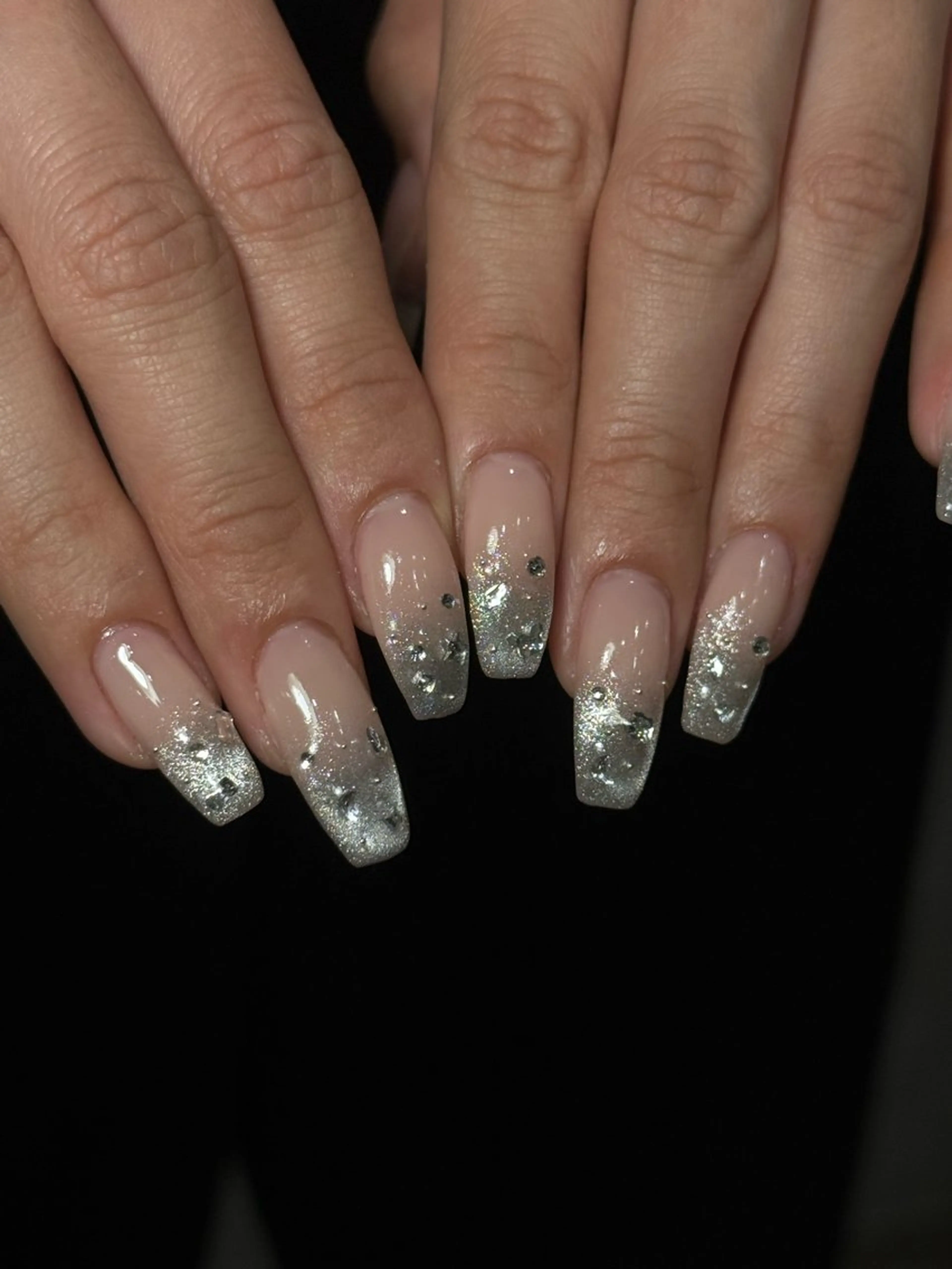 ネイル neouv所属・NEOUV_ mikuのネイルデザイン