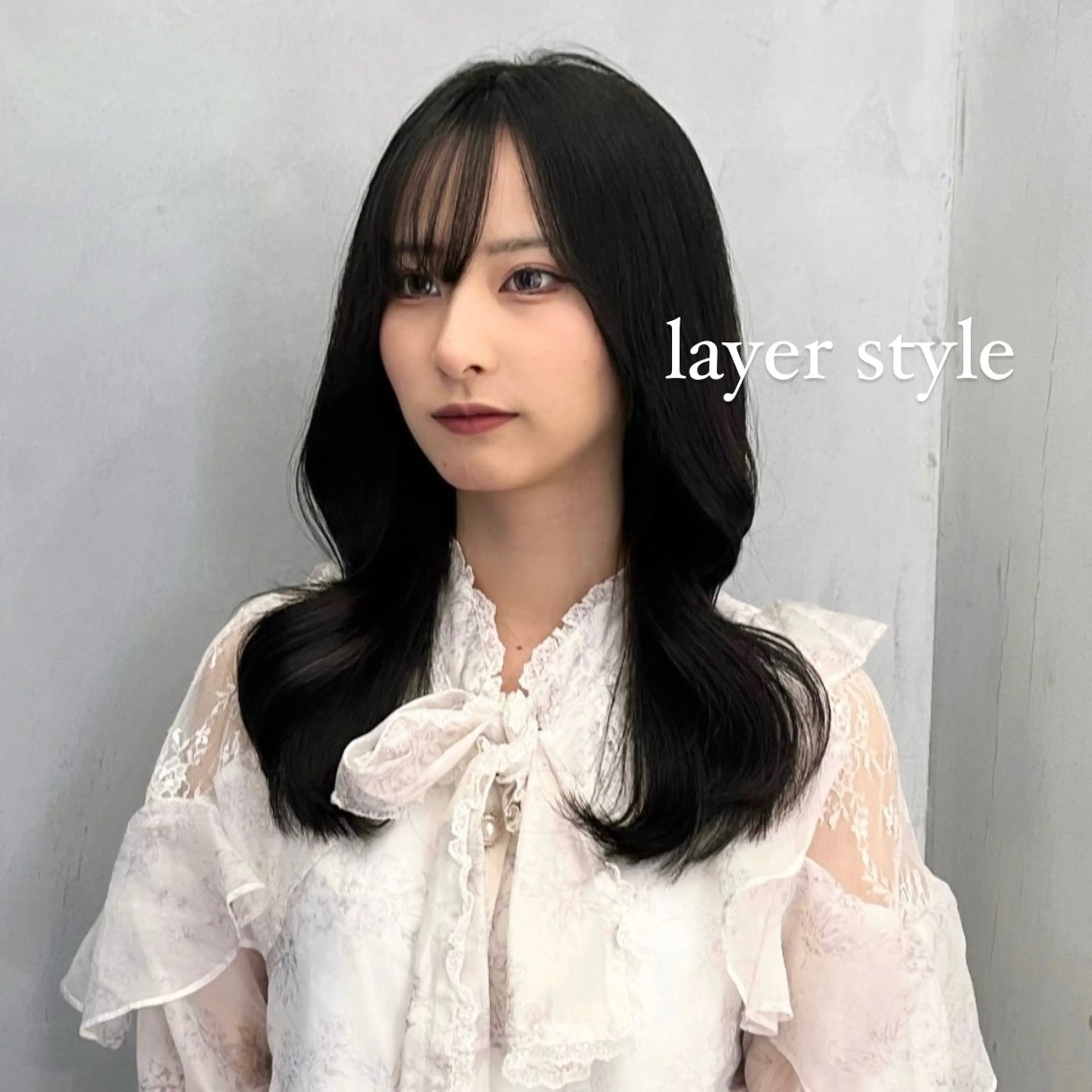 セミロング 𝙆𝙖𝙞🎀🩶 レイヤー/縮毛矯正のヘアスタイル