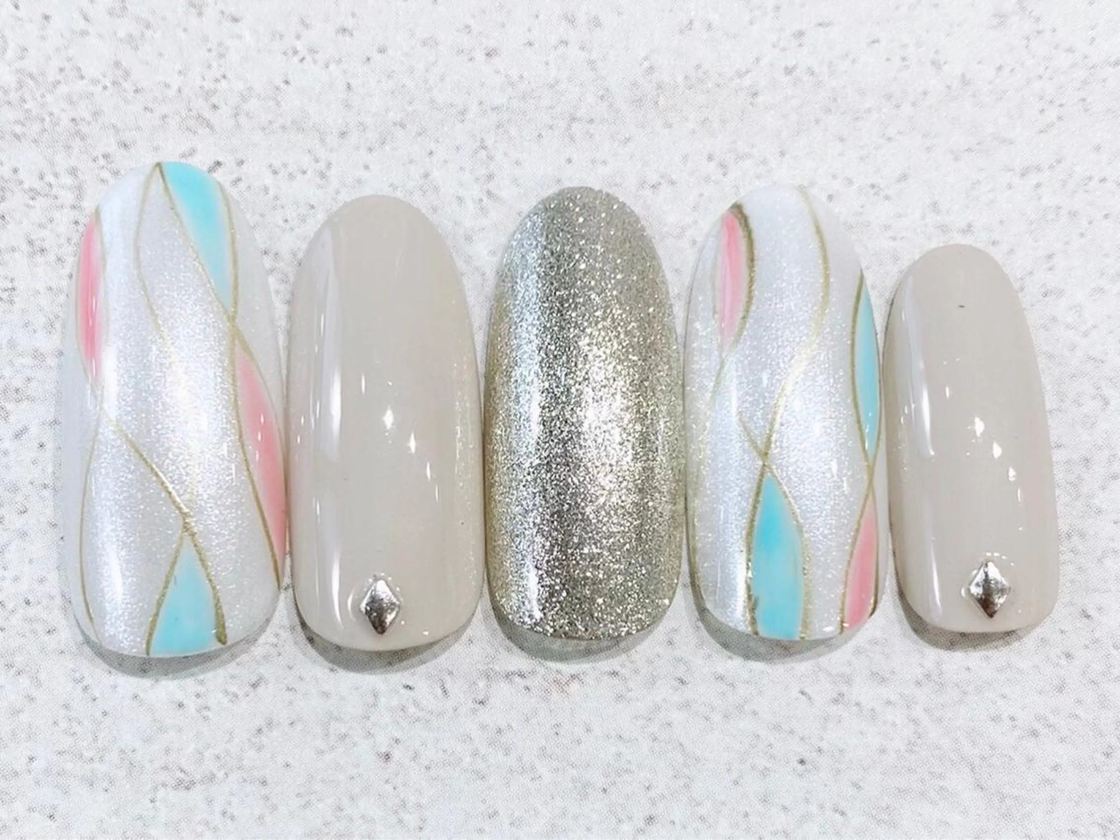 ネイル Nail salon mewのネイルデザイン