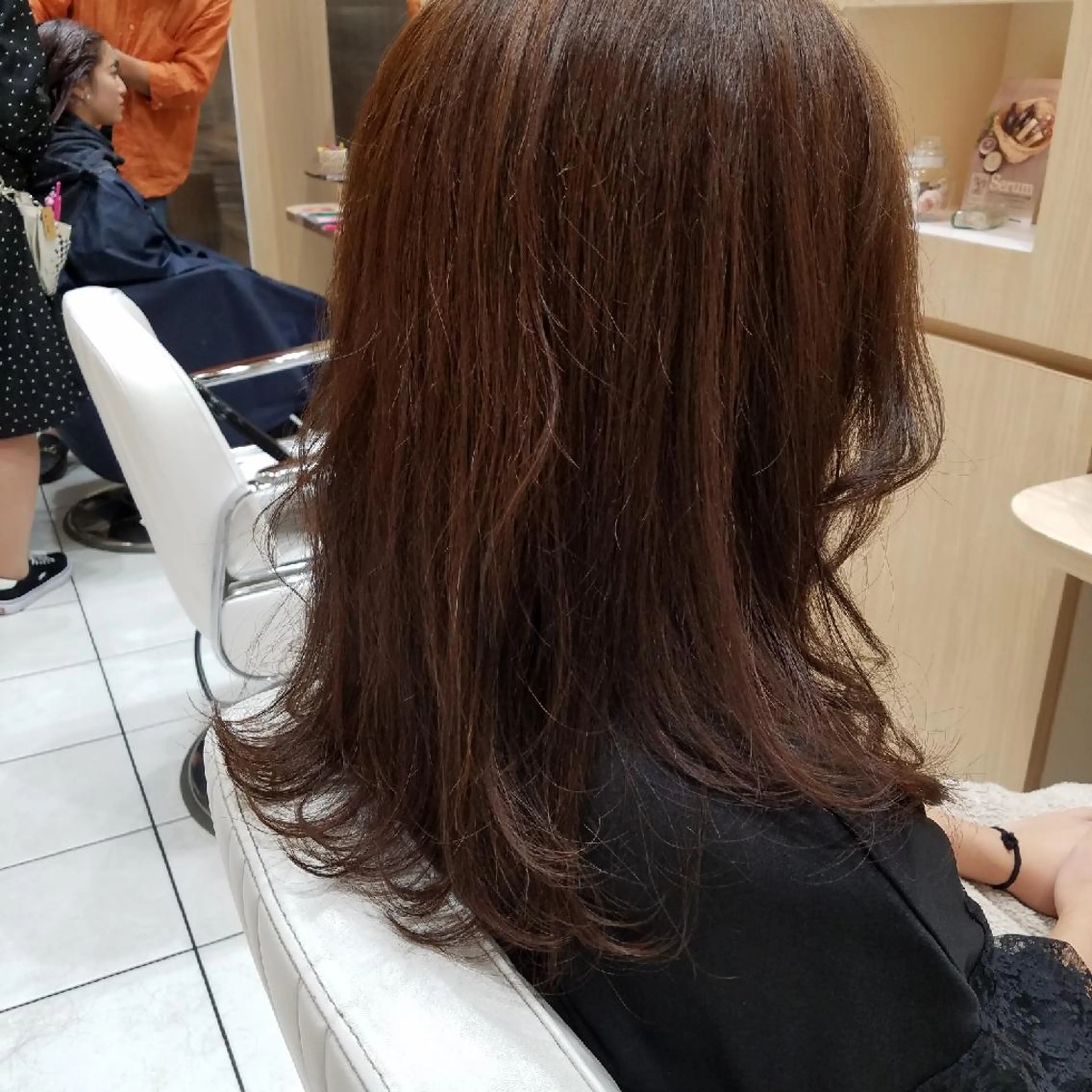 セミロング BLUE MOON 辻岡健太のヘアスタイル