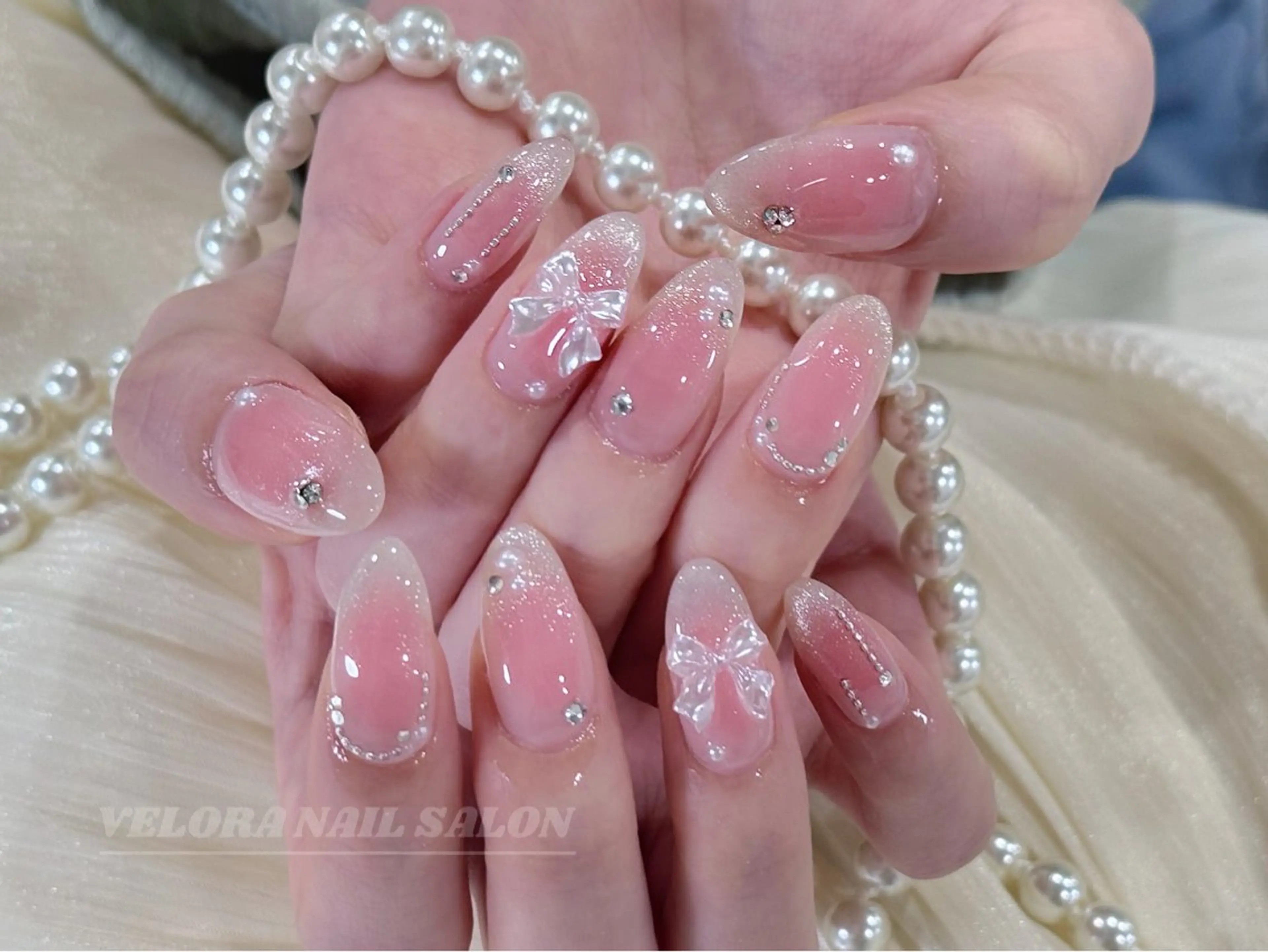 ネイル 長さ出し フレンチネイル ジェルネイル キラキラネイル 韓国ネイル ハンドネイル RINA NAILのネイルデザイン