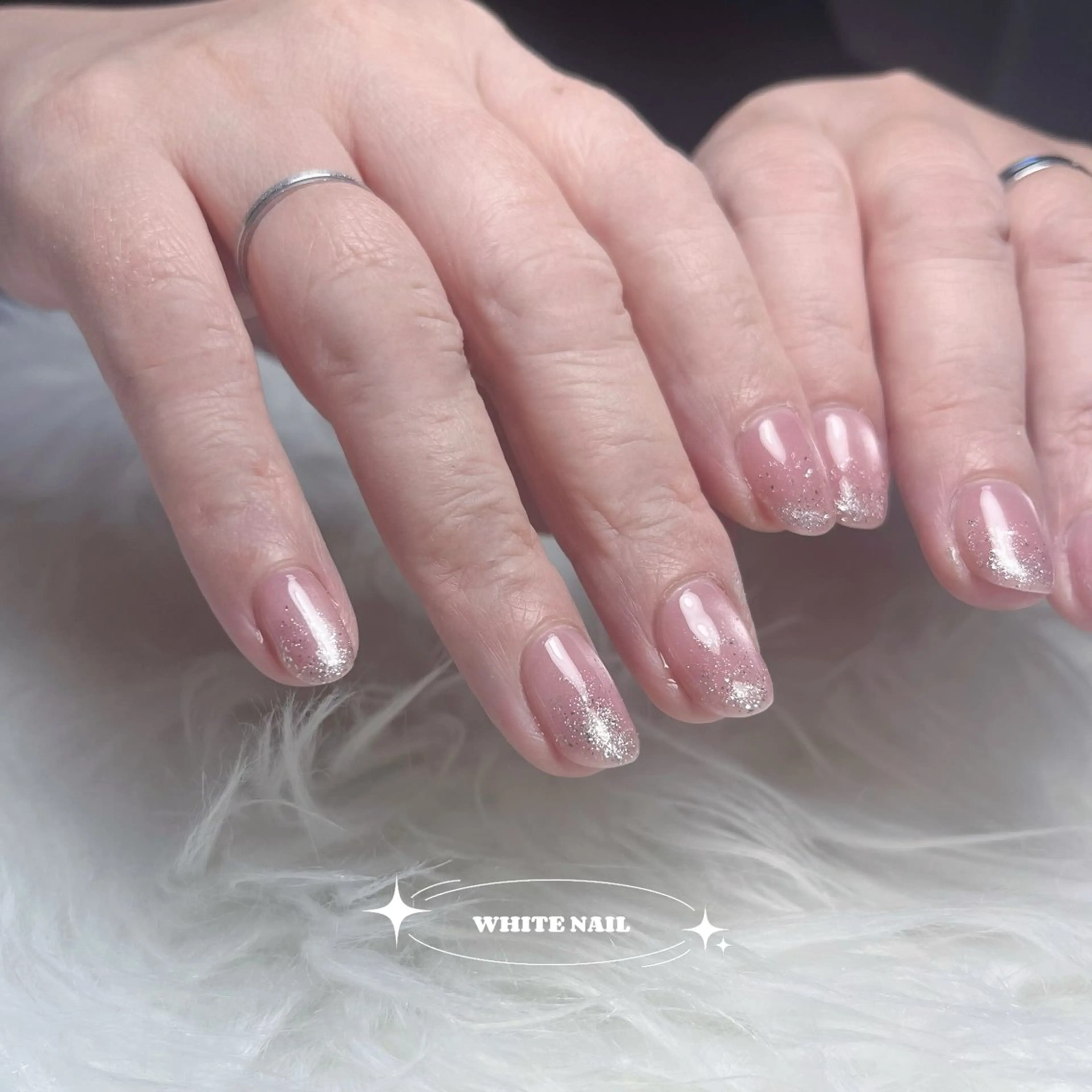 ネイル whitening salon WHITE 名古屋栄店所属・WHITE nail 栄店のネイルデザイン