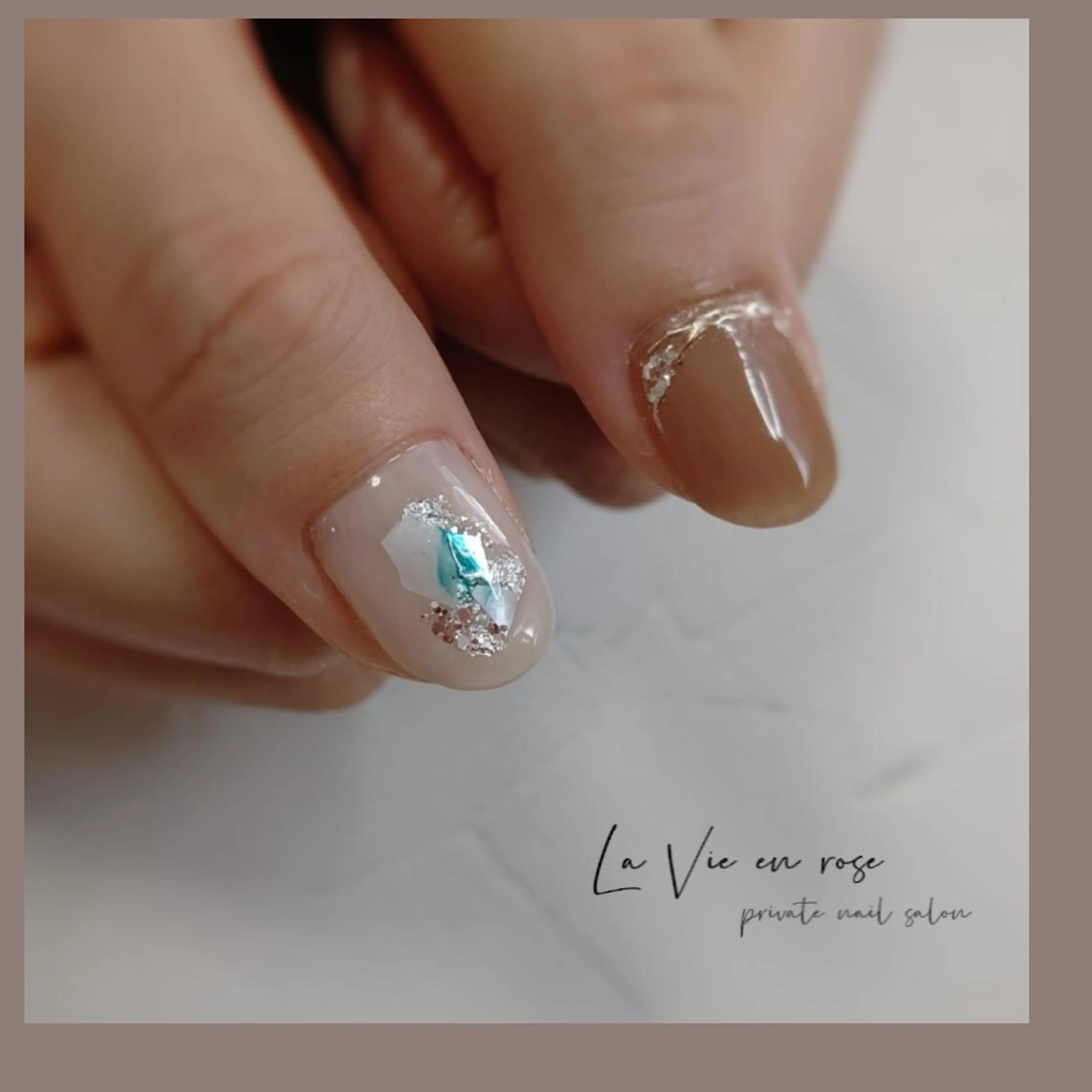 ネイル ラヴィアン ローズのネイルデザイン