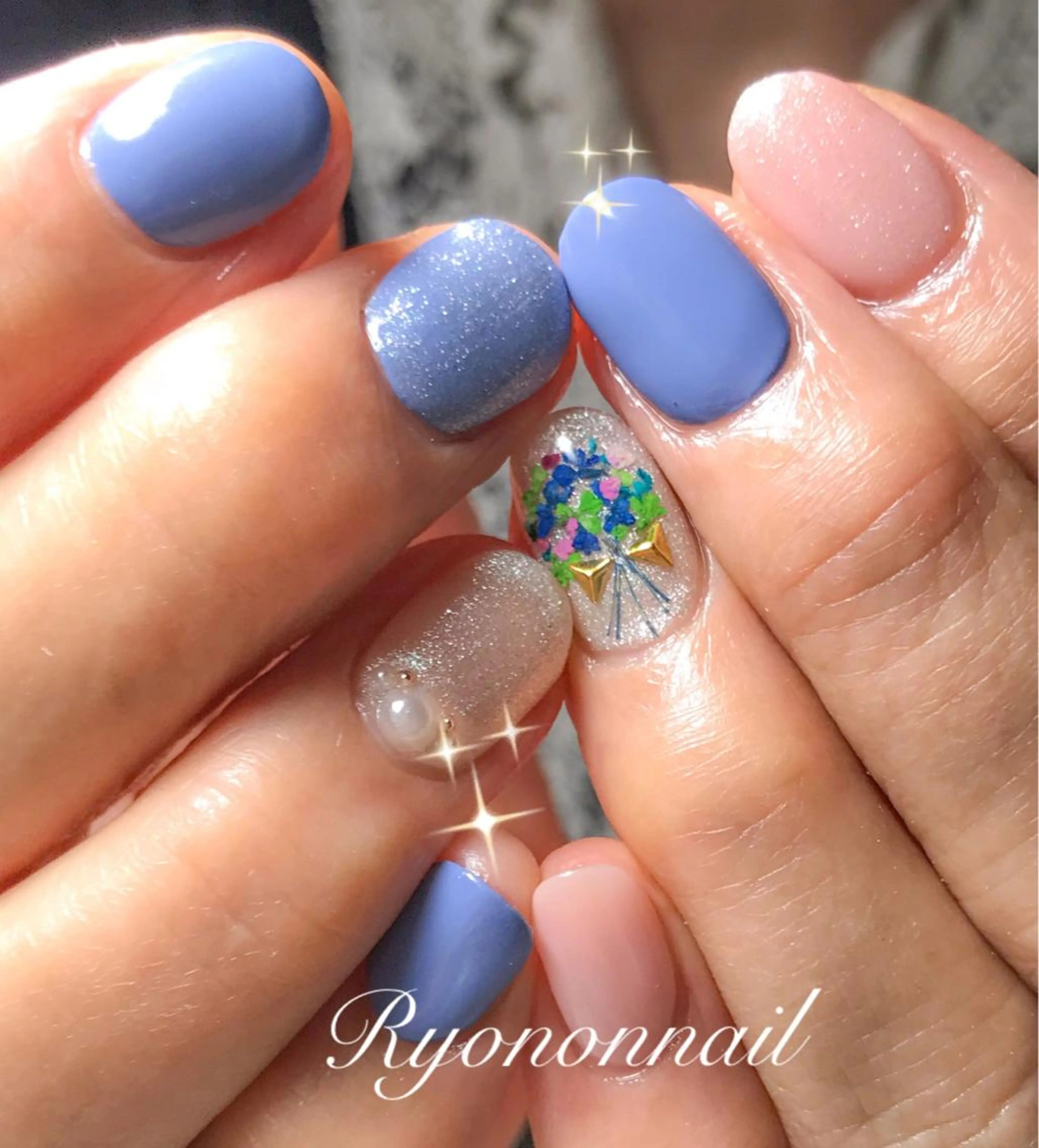 ネイル Ryononnail(リョノンネイル)所属・Ryononnail 上谷典子のネイルデザイン