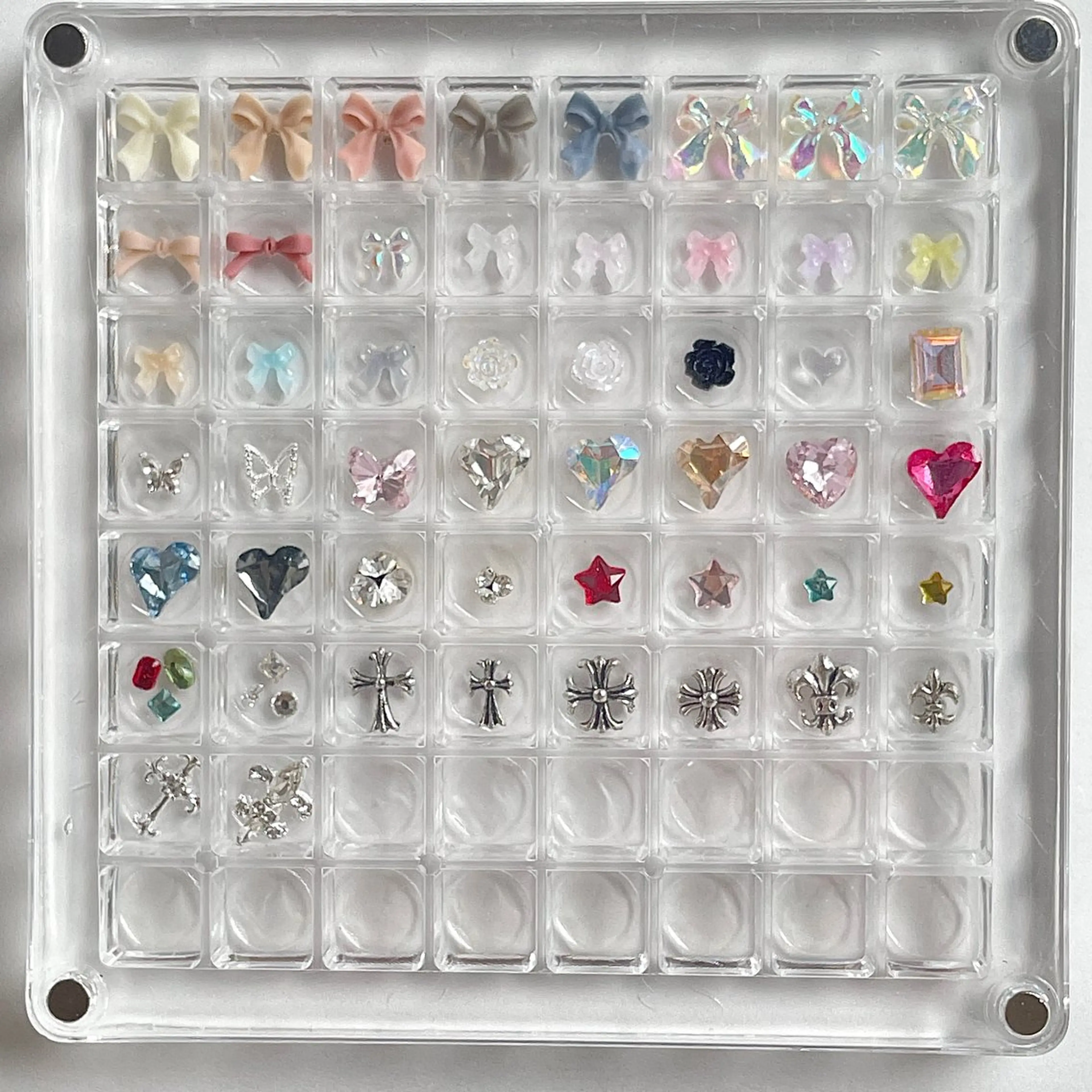 ネイル ハート リボン ストーンネイル you (ユウ)のネイルデザイン