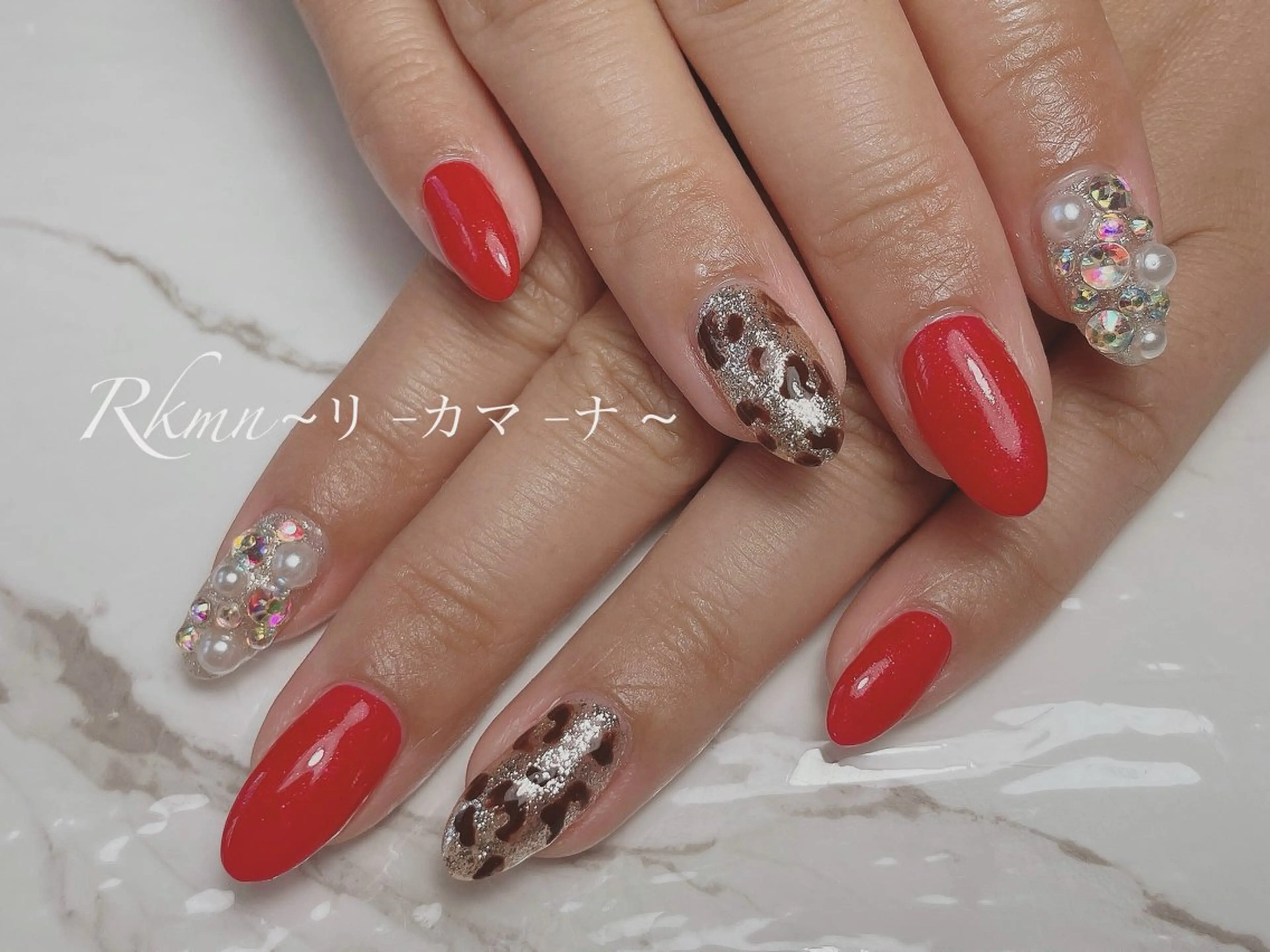 ネイル アニマル柄 アートネイル 赤色 春ネイル ハンドネイル フットネイル ハンドケア Rkmn ~リ-カマ-ナ~のネイルデザイン