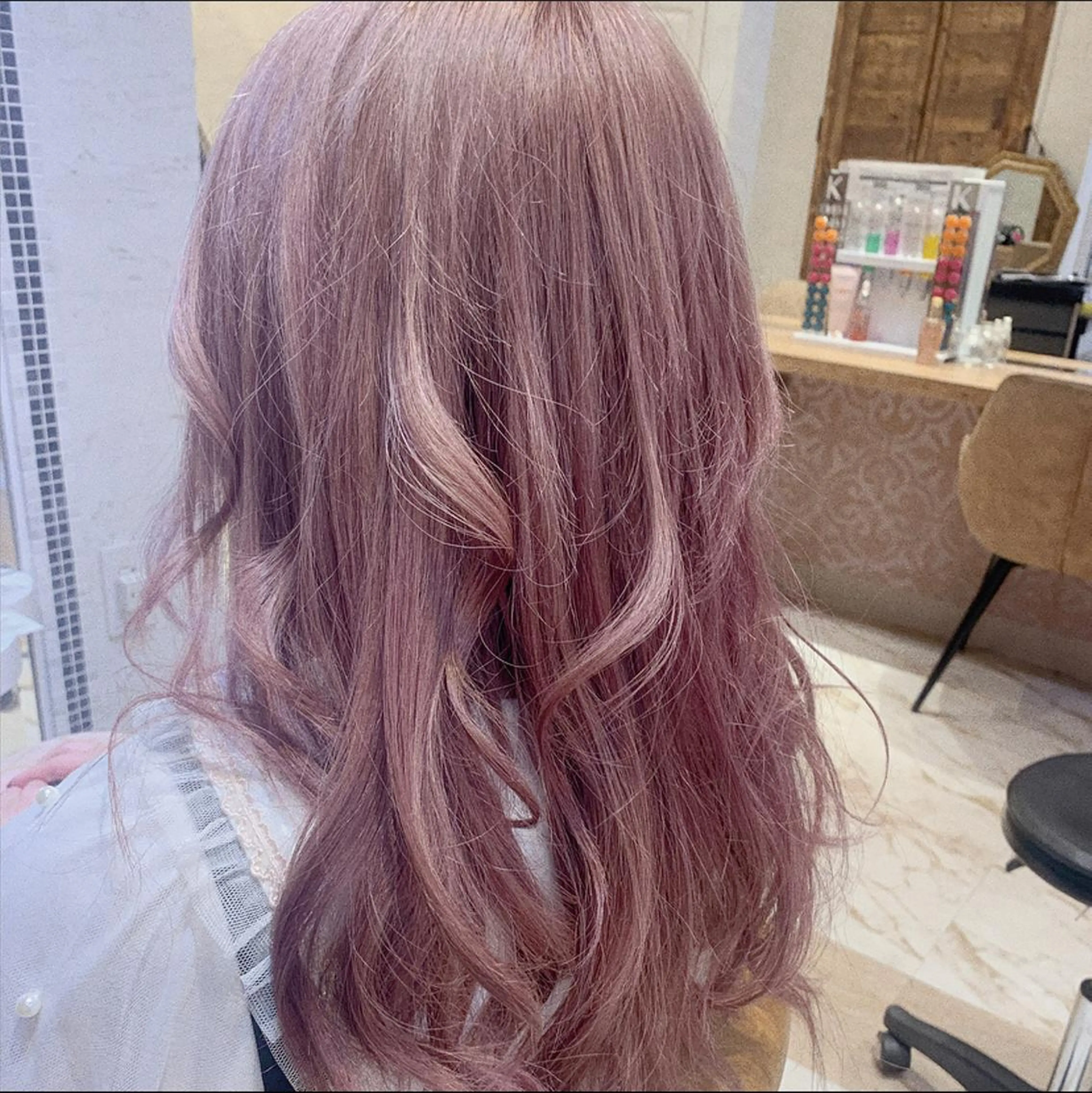 ロング 川井麻由🎀アイドル 量産🎀ピンクカラーのヘアスタイル