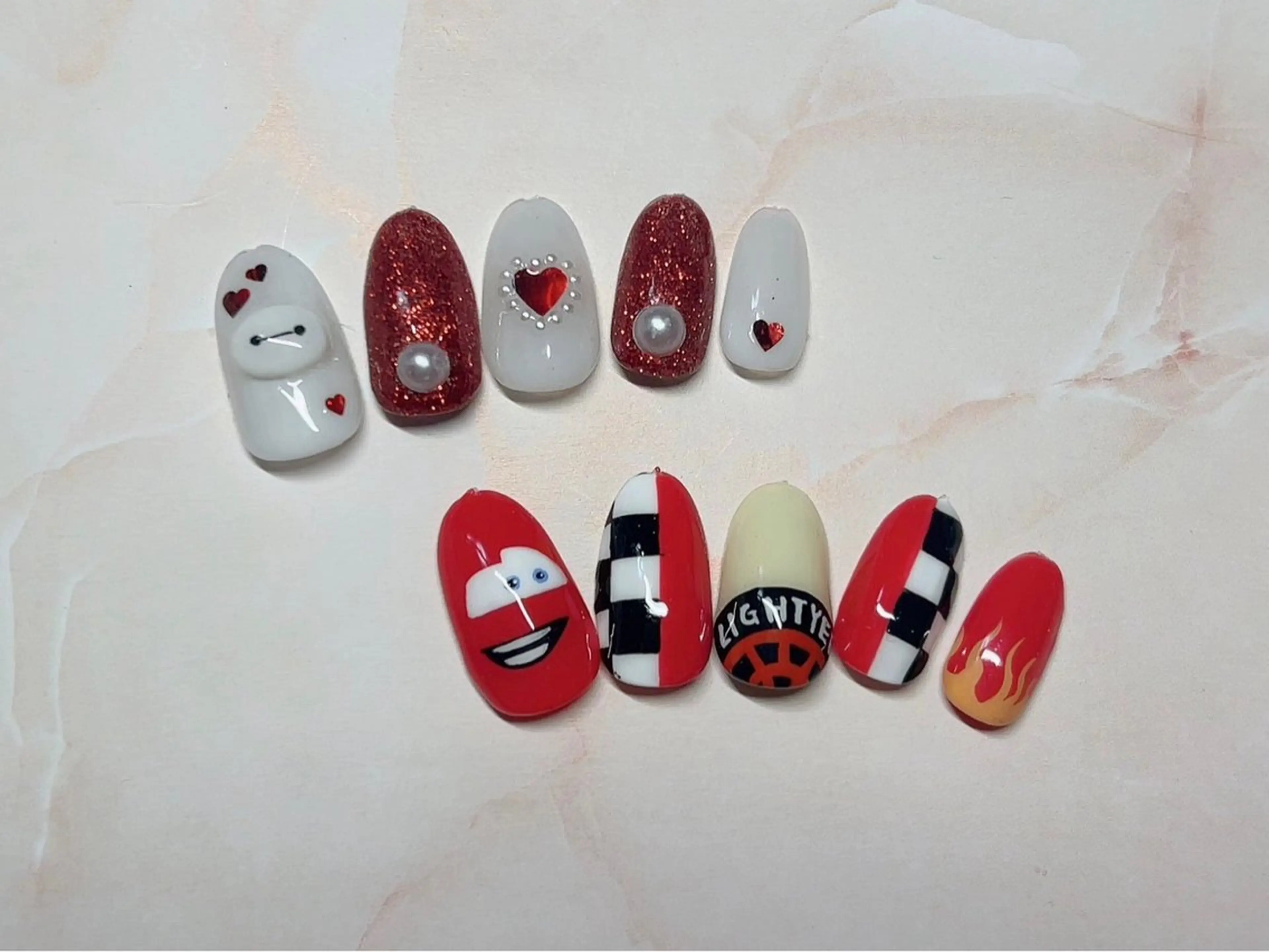 ネイル ハンドネイル nail Beeのネイルデザイン