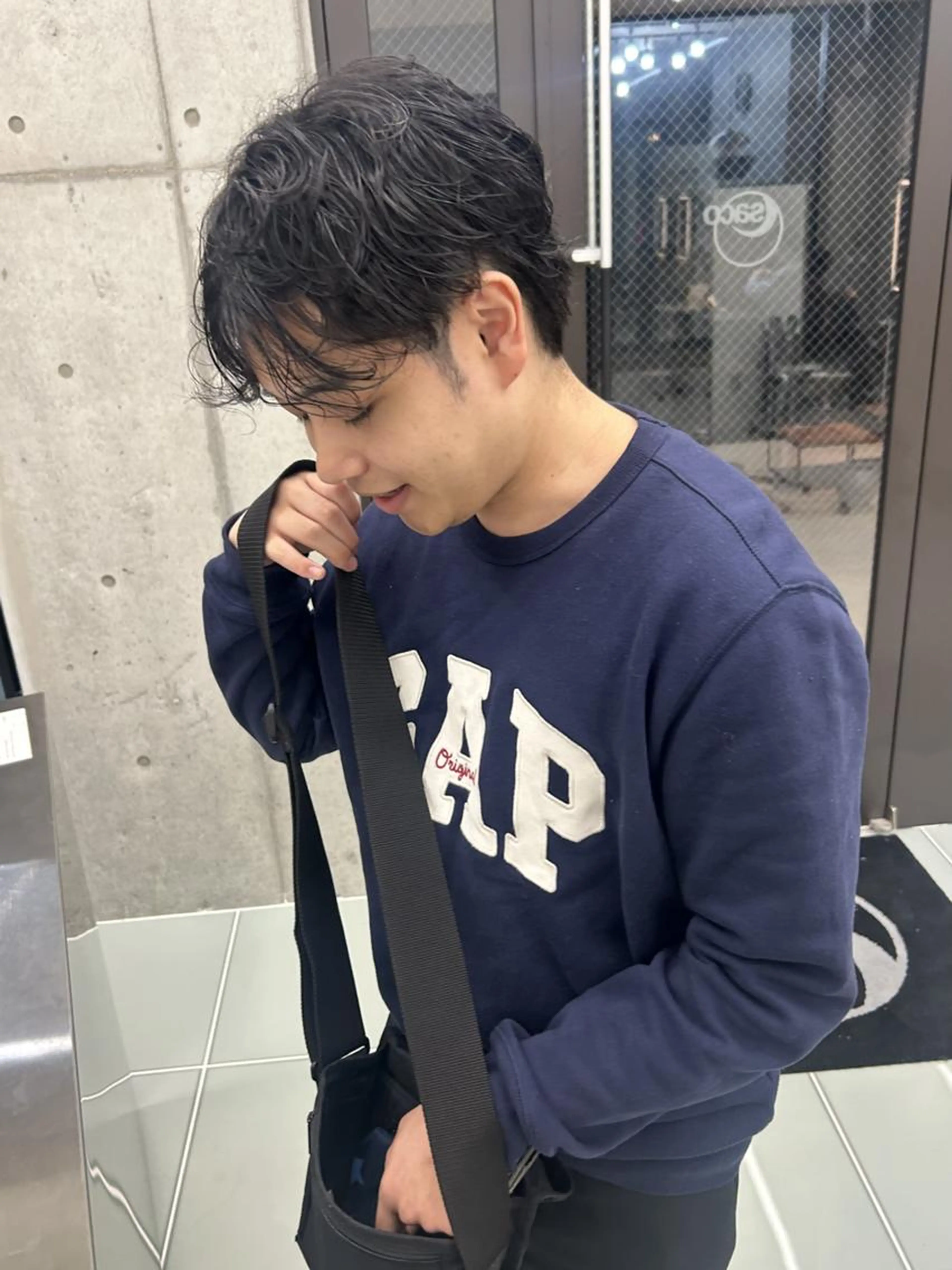 カット+フェザーパーマの写真