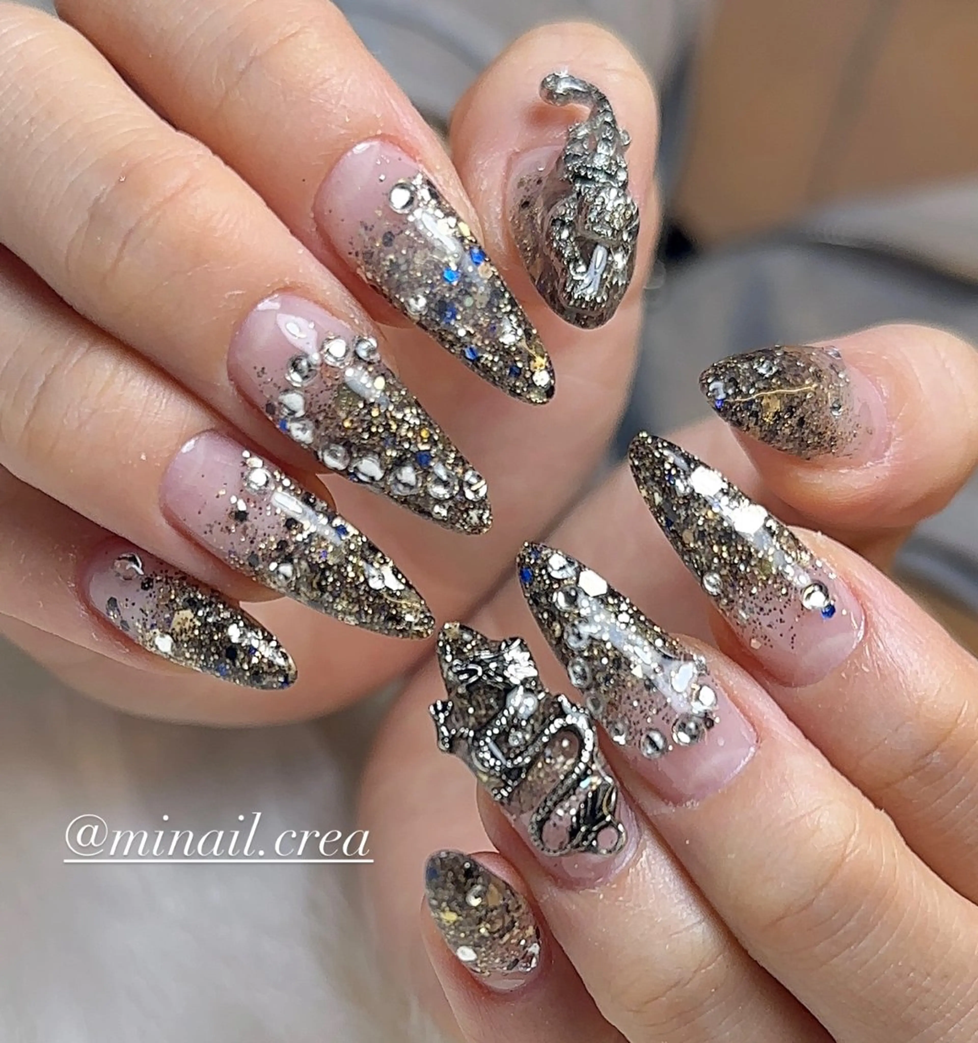 ネイル ブラウン グラデーション キラキラネイル ラメ(グリッター) ラメグラデーション ハンドネイル CRéA　-private nailsalon-所属・CReA nailのネイルデザイン