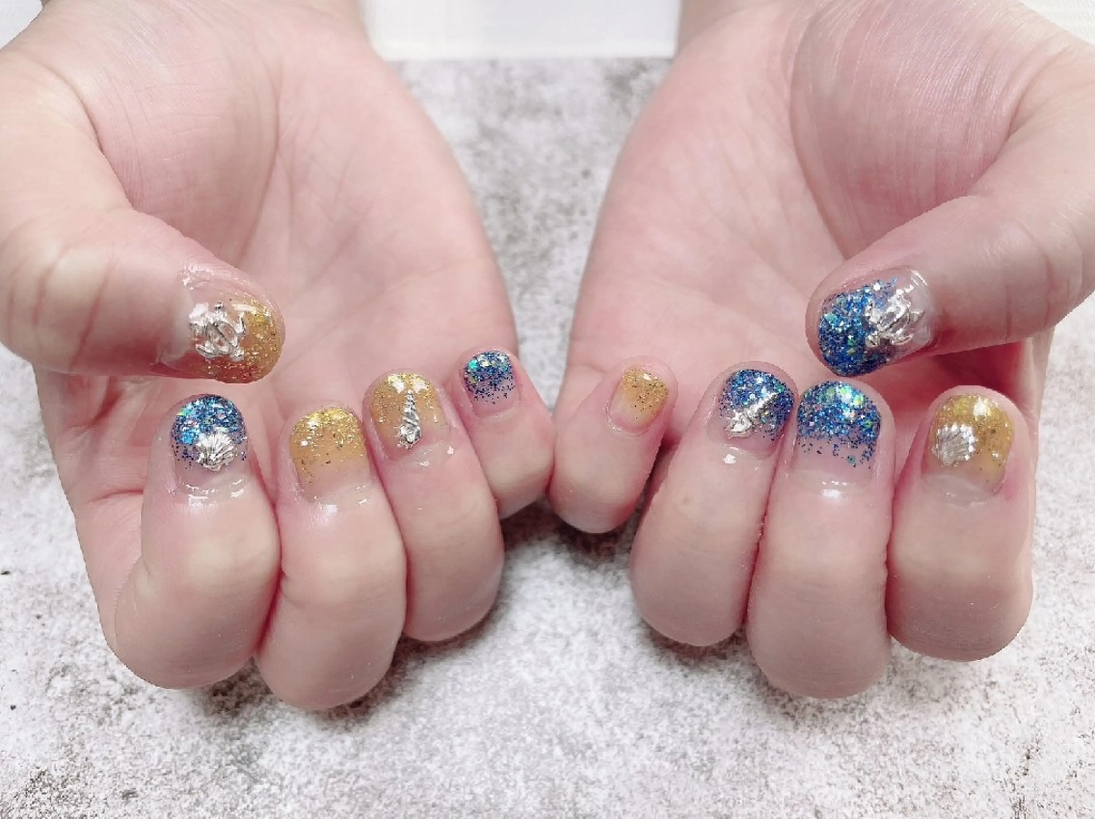 ネイル Nailsalon Blueのネイルデザイン