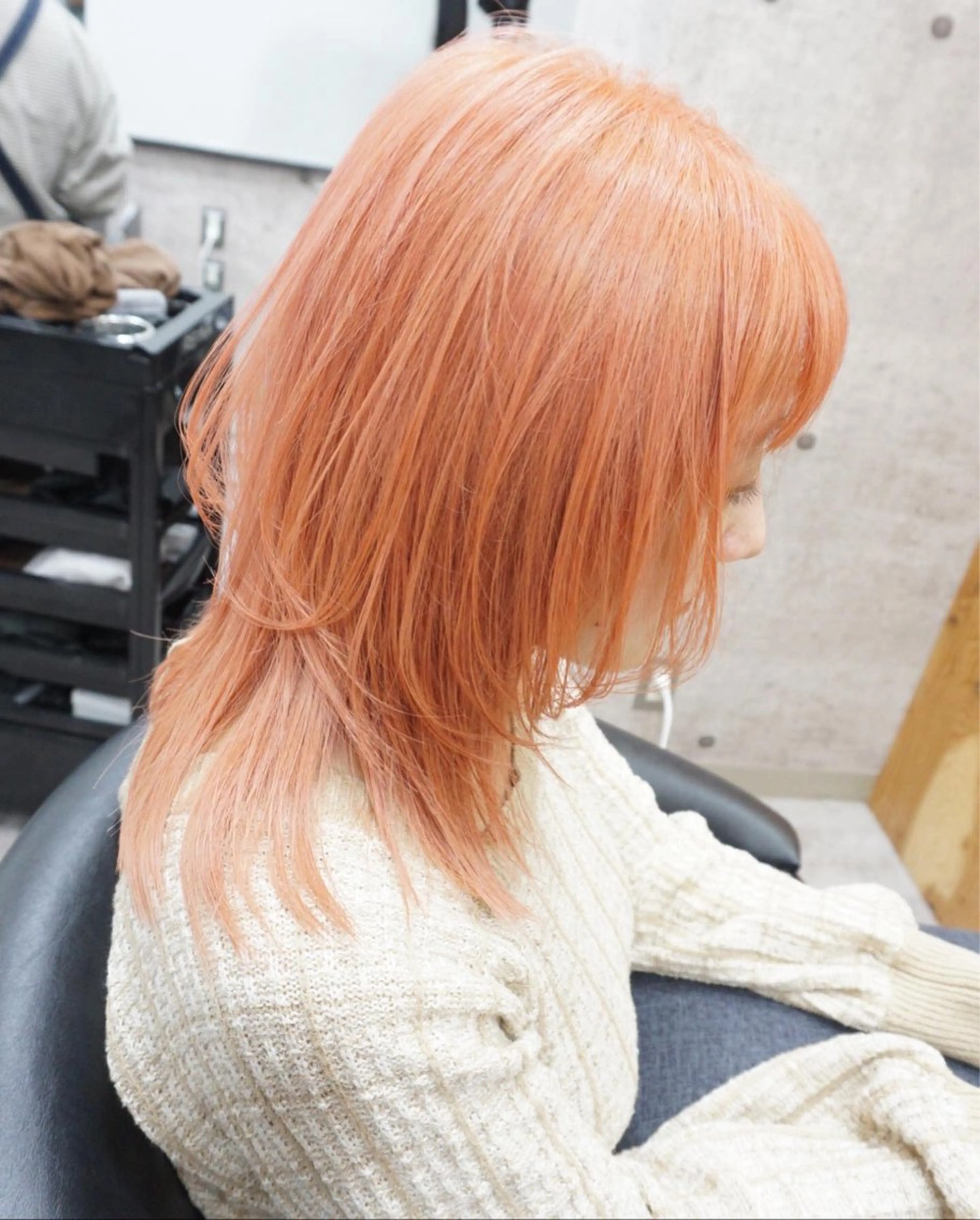 セミロング ハッシュカット レイヤーカット ウルフカット hair teria ryu 大塚のヘアスタイル