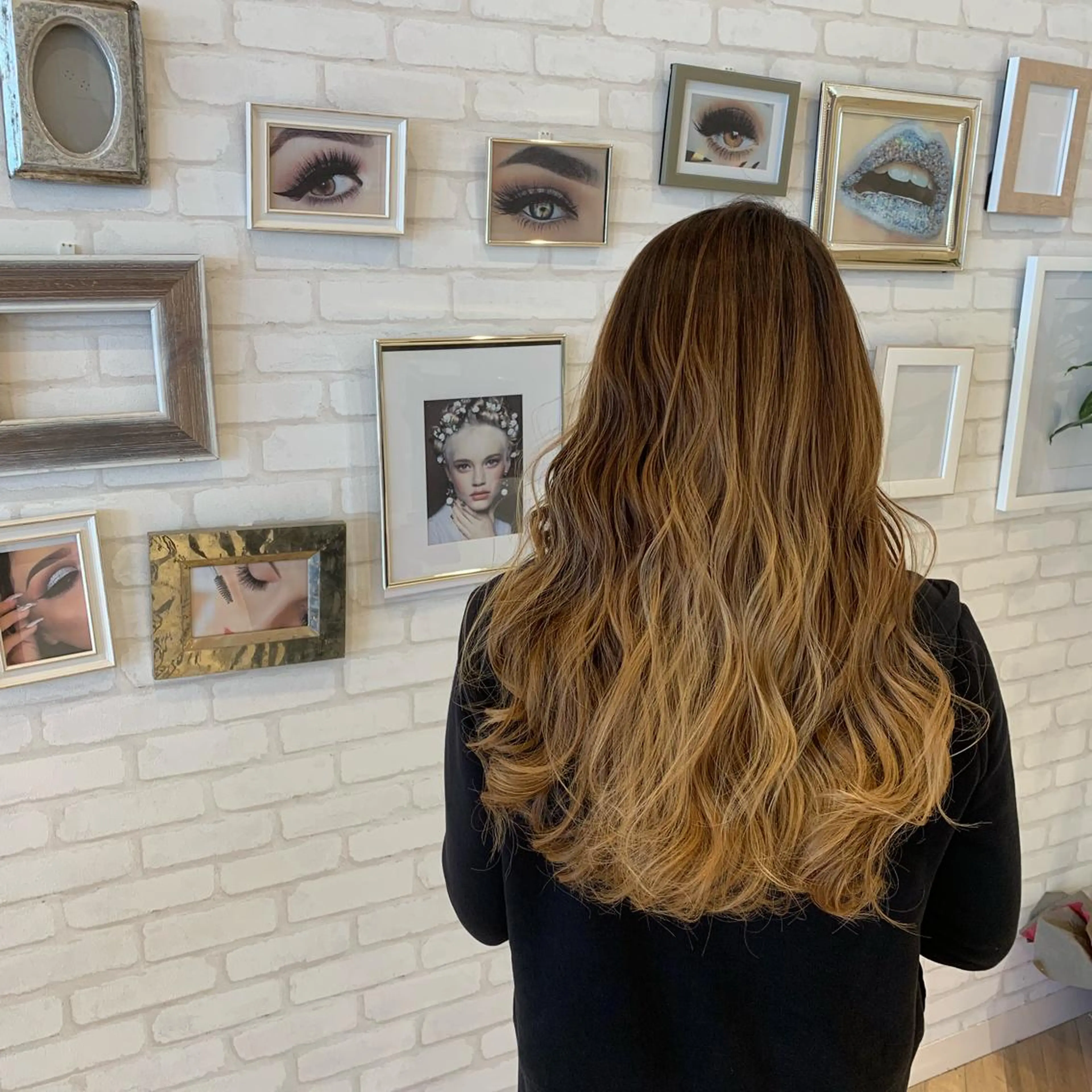 セミロング ému エミュ　hair &spa所属・近藤 みゅうまのヘアスタイル