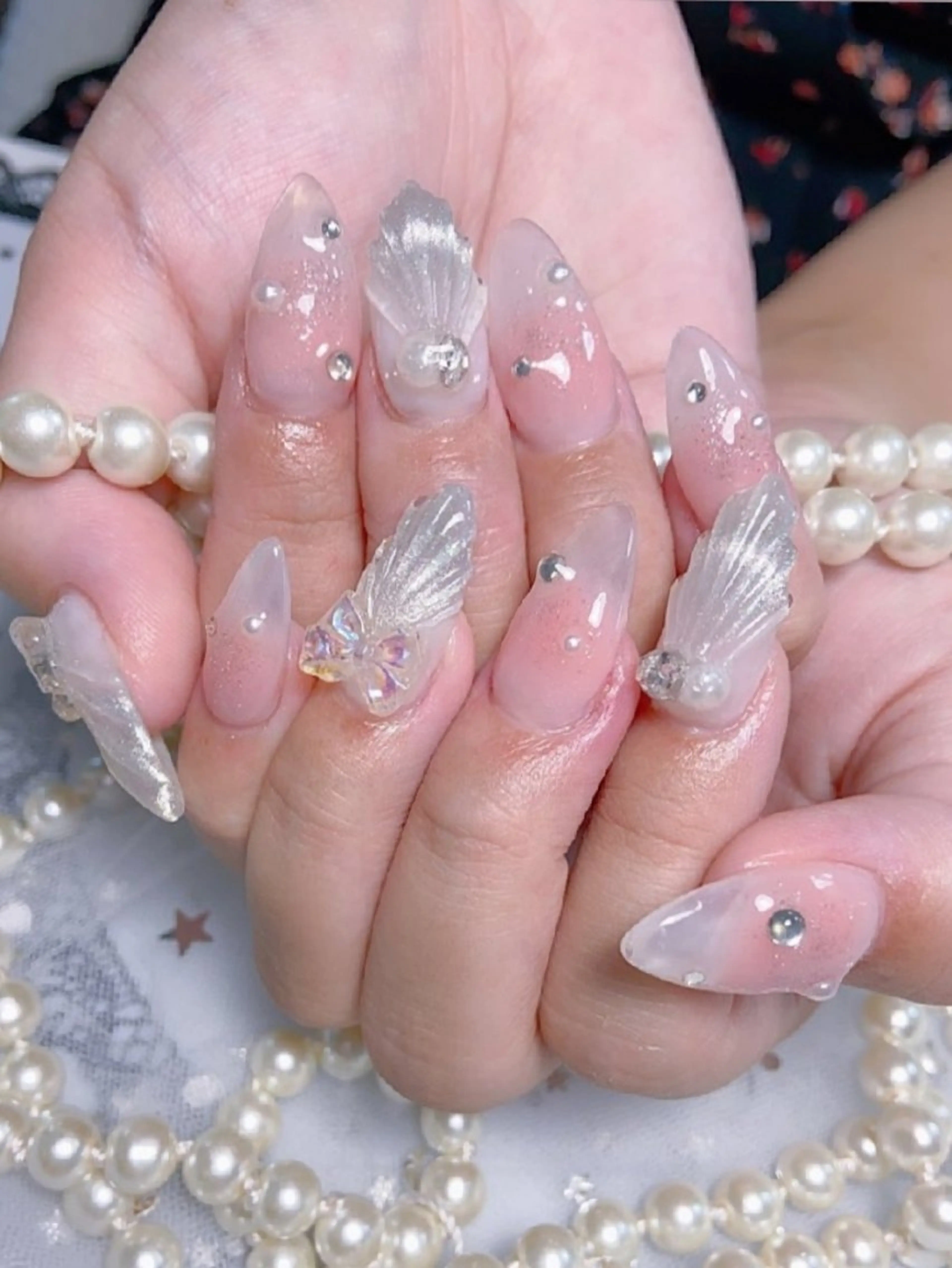 【アクリルスカルプ】アクリルスカルプ長さだし+持ち込みデザイン150分✨¥15,980の写真