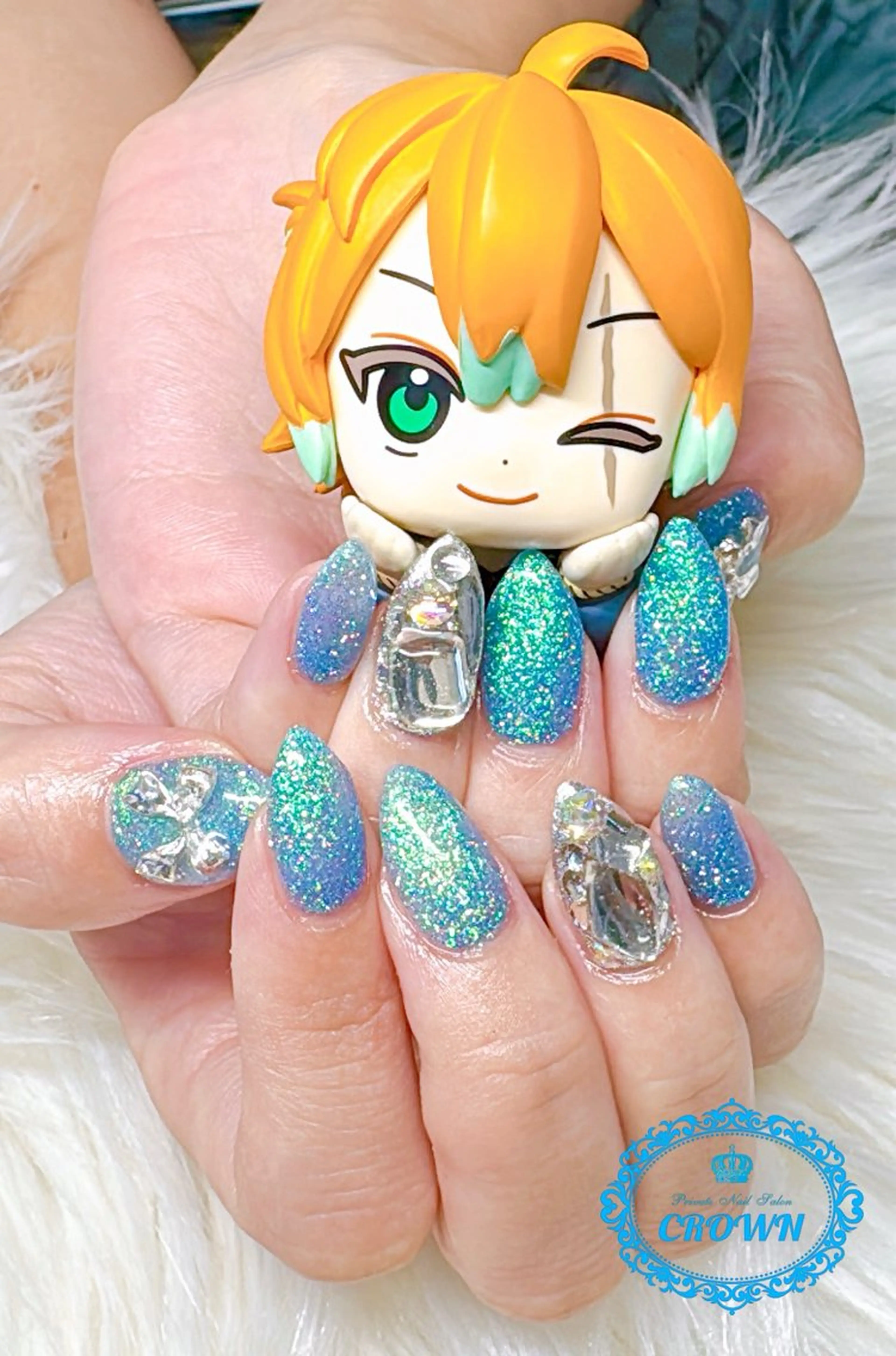 ネイル CROWN プライベートサロンのネイルデザイン